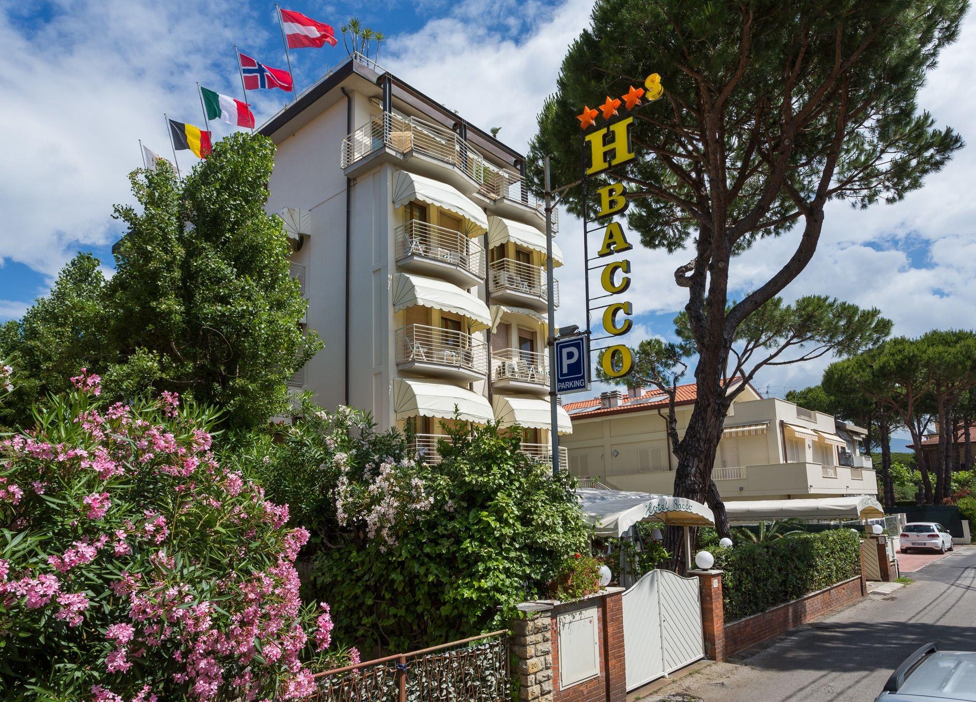Vista Exterior Hotel Bacco