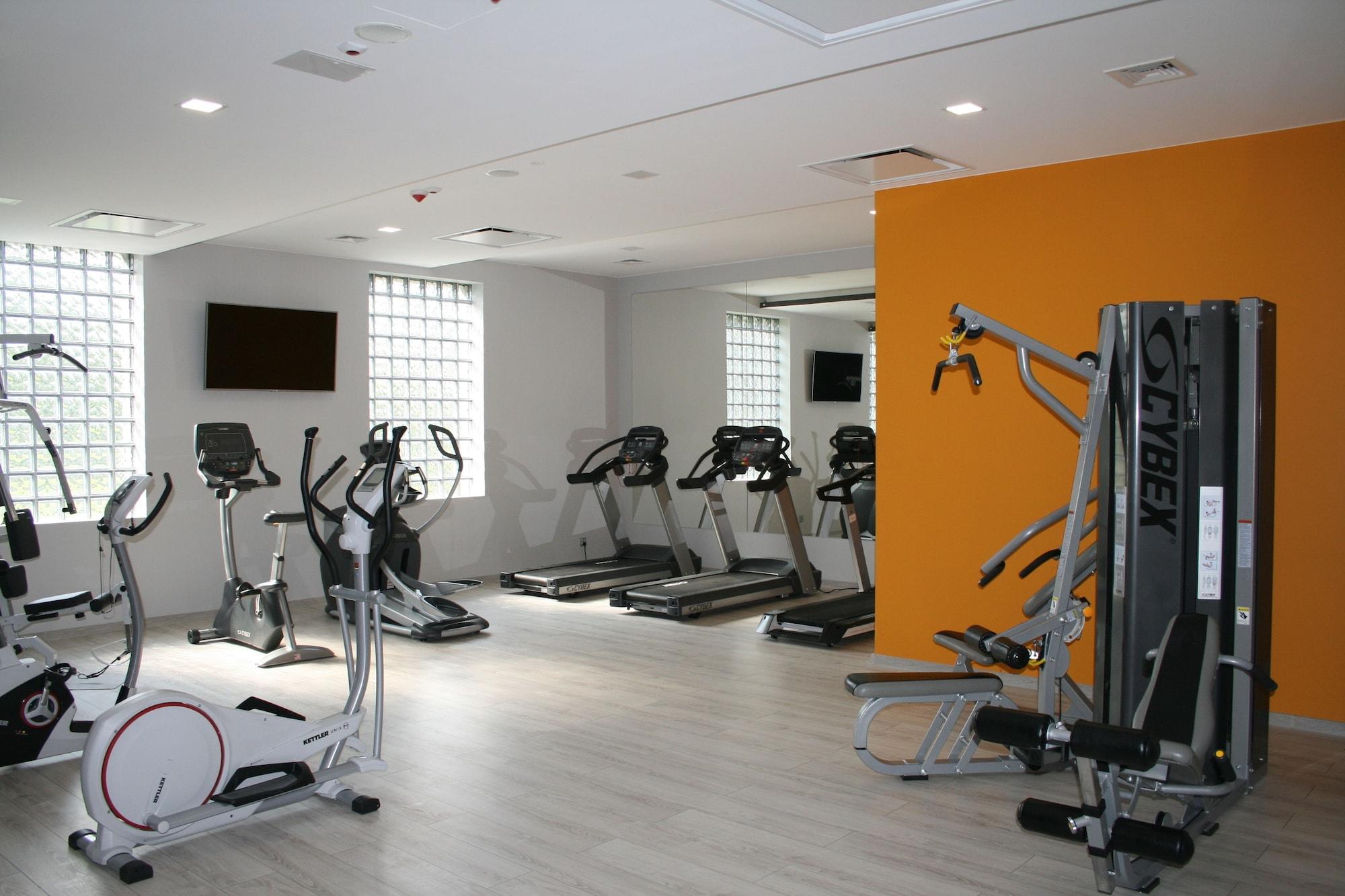 Gimnasio Hotel Ambasador Premium