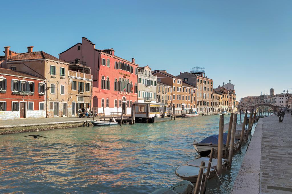 Vista Exterior Hotel Tre Archi
