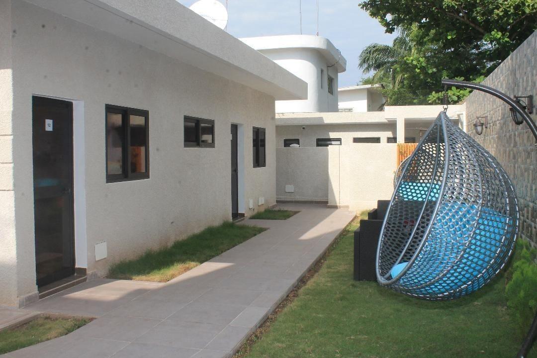 Comodidades del Alojamiento Four Season GUESTHOUSE