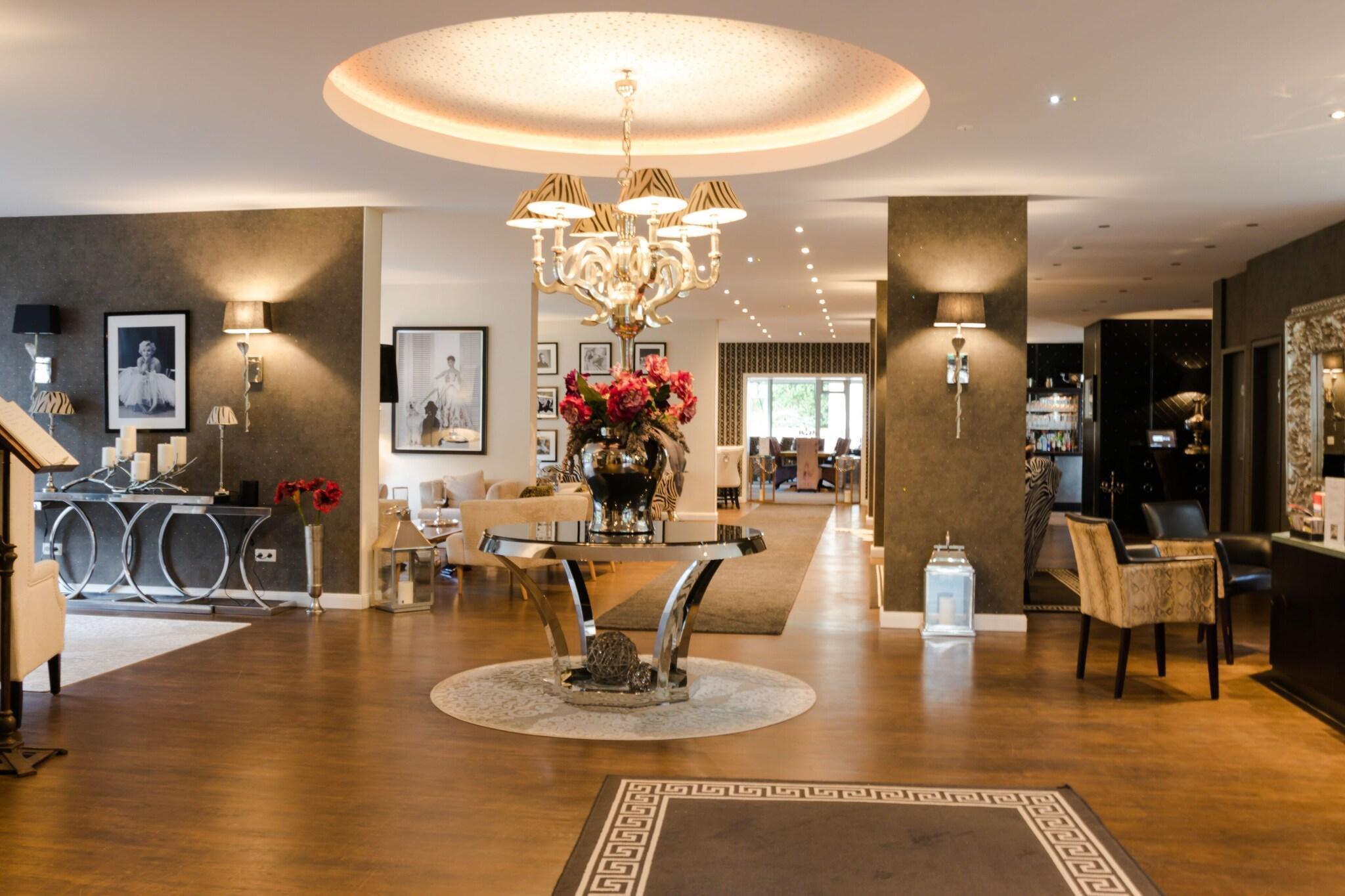 Vista Lobby Hotel Luisenpark