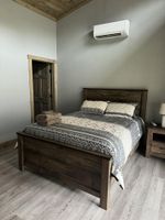 Alquiler Vacacional - Gone Fishing cabin- family-friendly, riverfront & minutes from East Branch Lake.