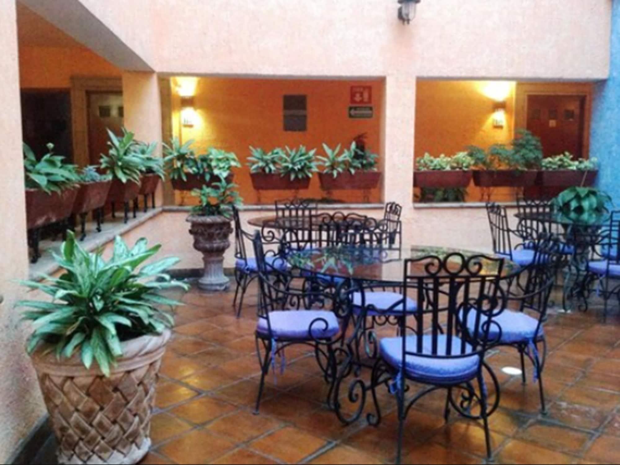 Restaurant Hotel La Rienda Misión Tequillan