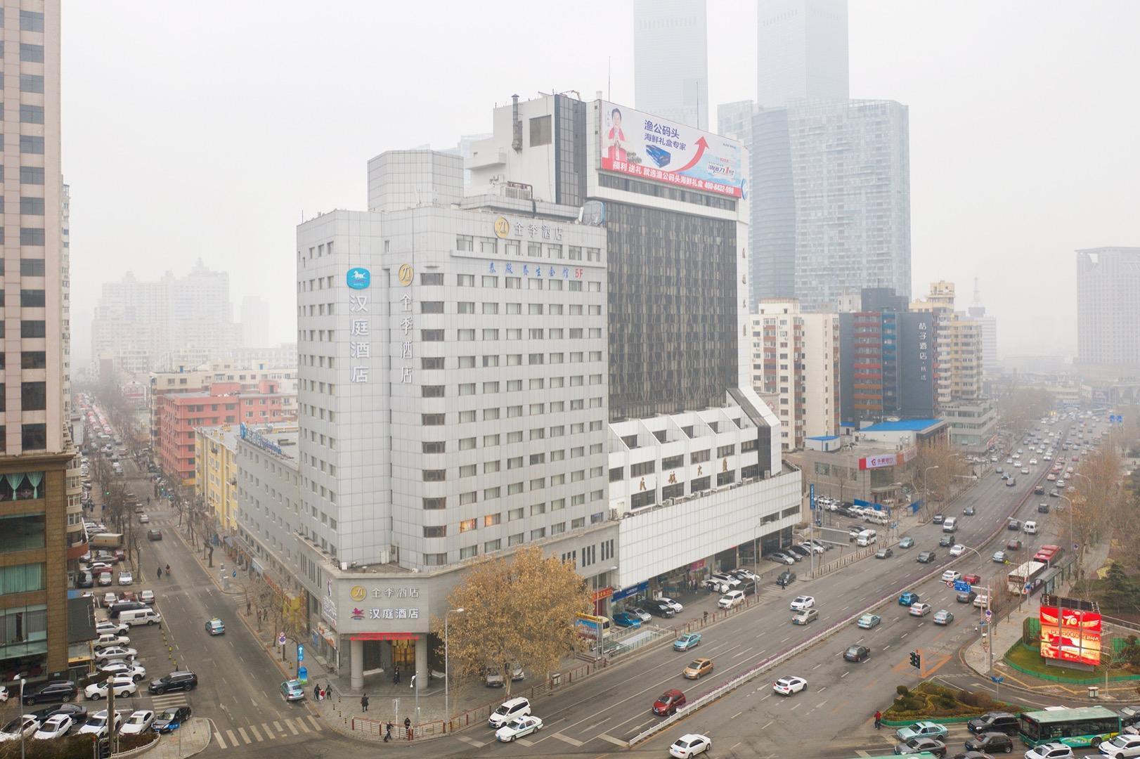 Vista Exterior Hanting Hotel (Dalian Qingniwa Bridge)