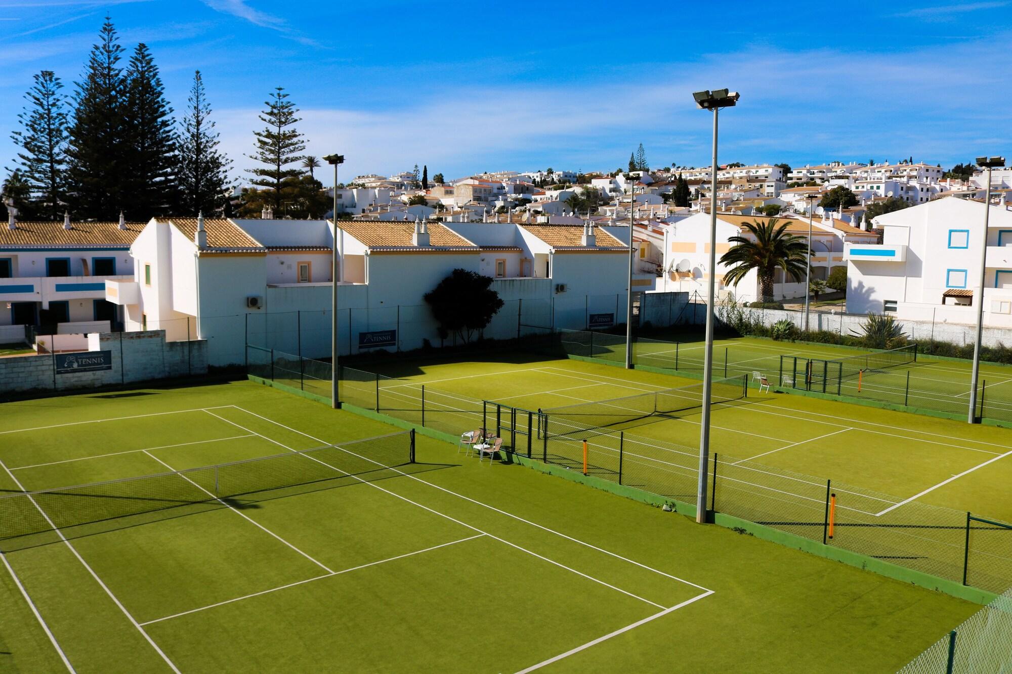 Instalaciones Recreativas Club House CVL