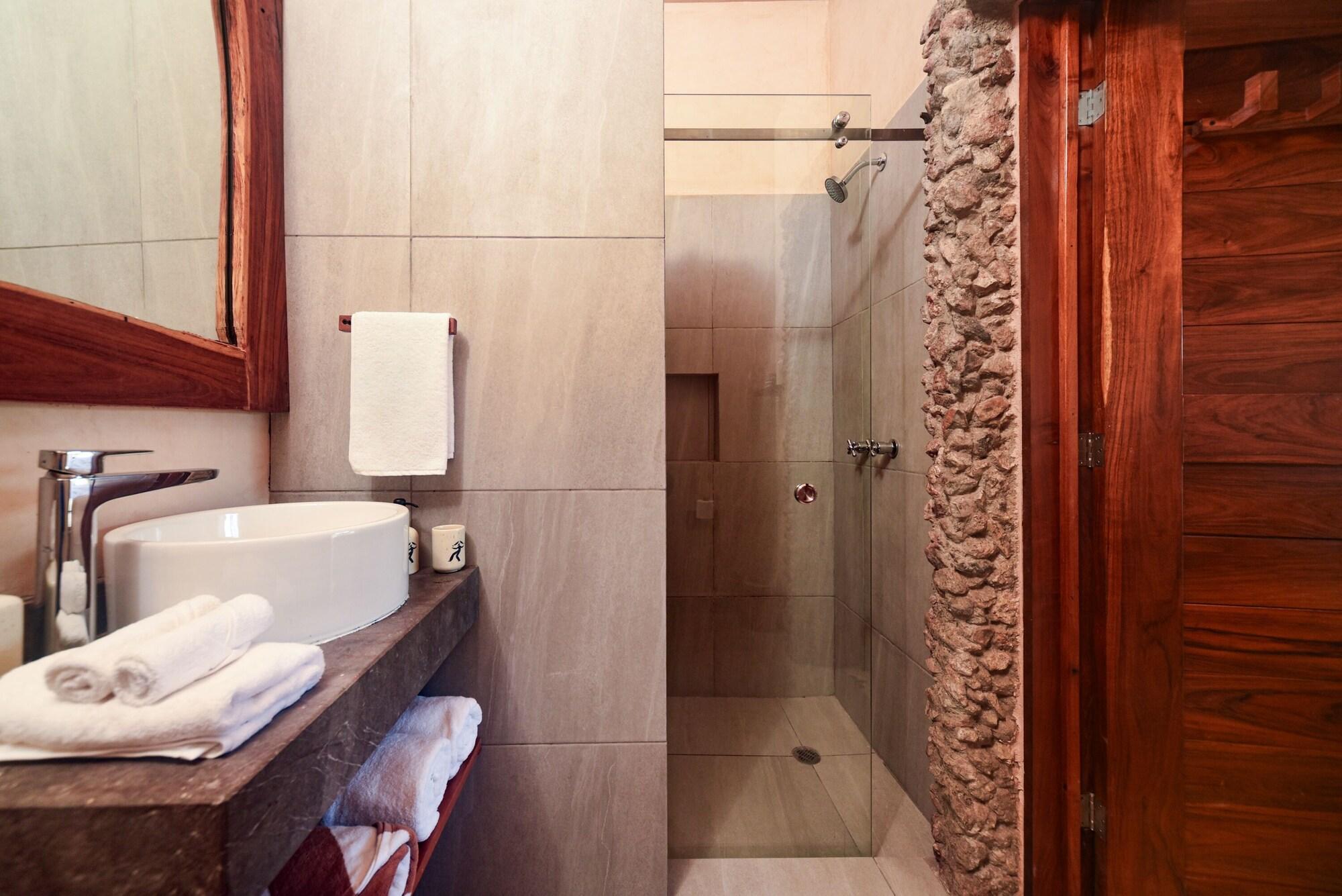 Equipamiento de Habitación Mero Mero Hotel