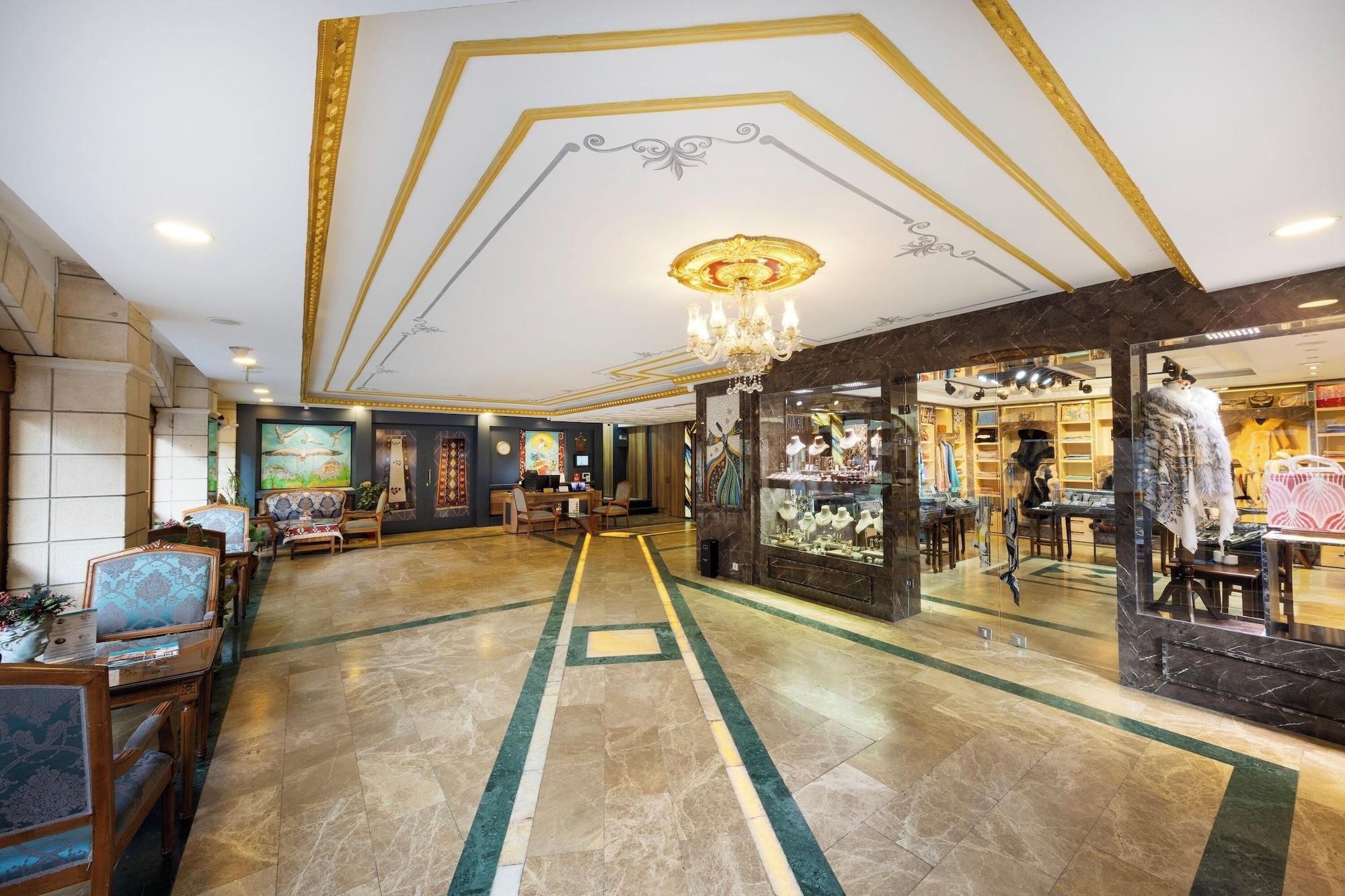 Vista Lobby Seven Hills Boutique Hotel