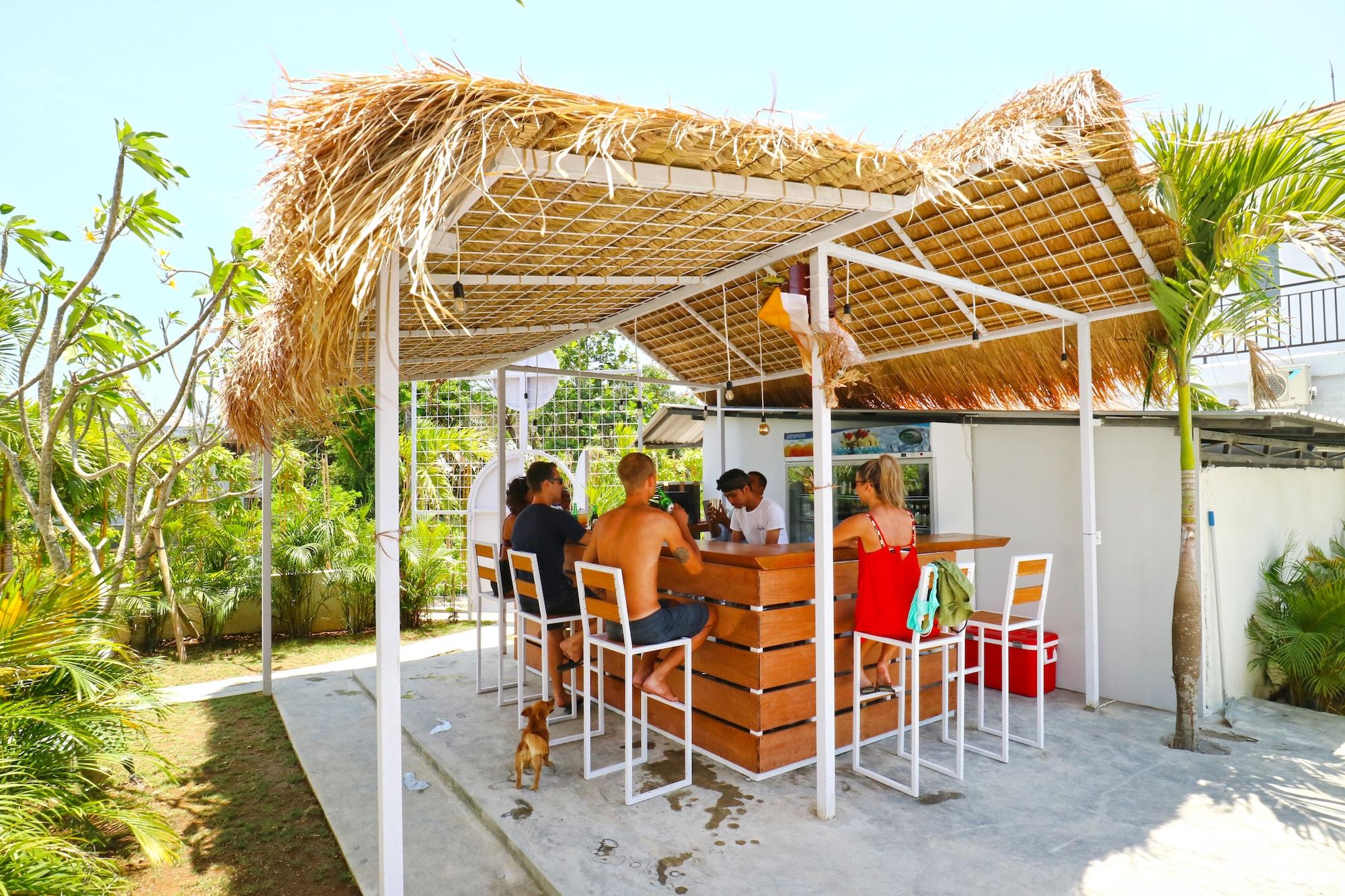 Bar/Salón Margarita Surf Hostel Canggu