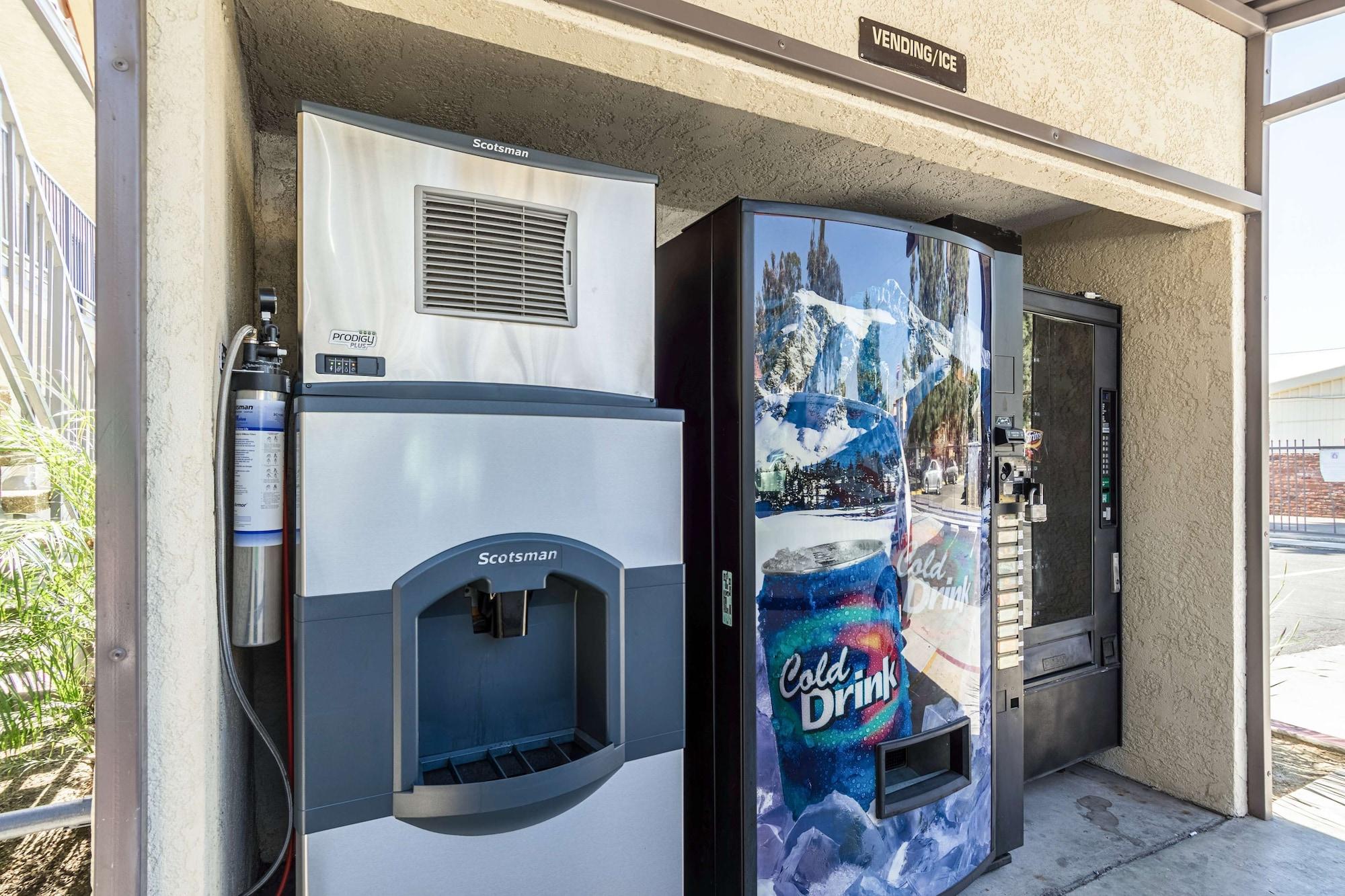 Comodidades del Alojamiento Motel 6 Riverside, CA - UCR East