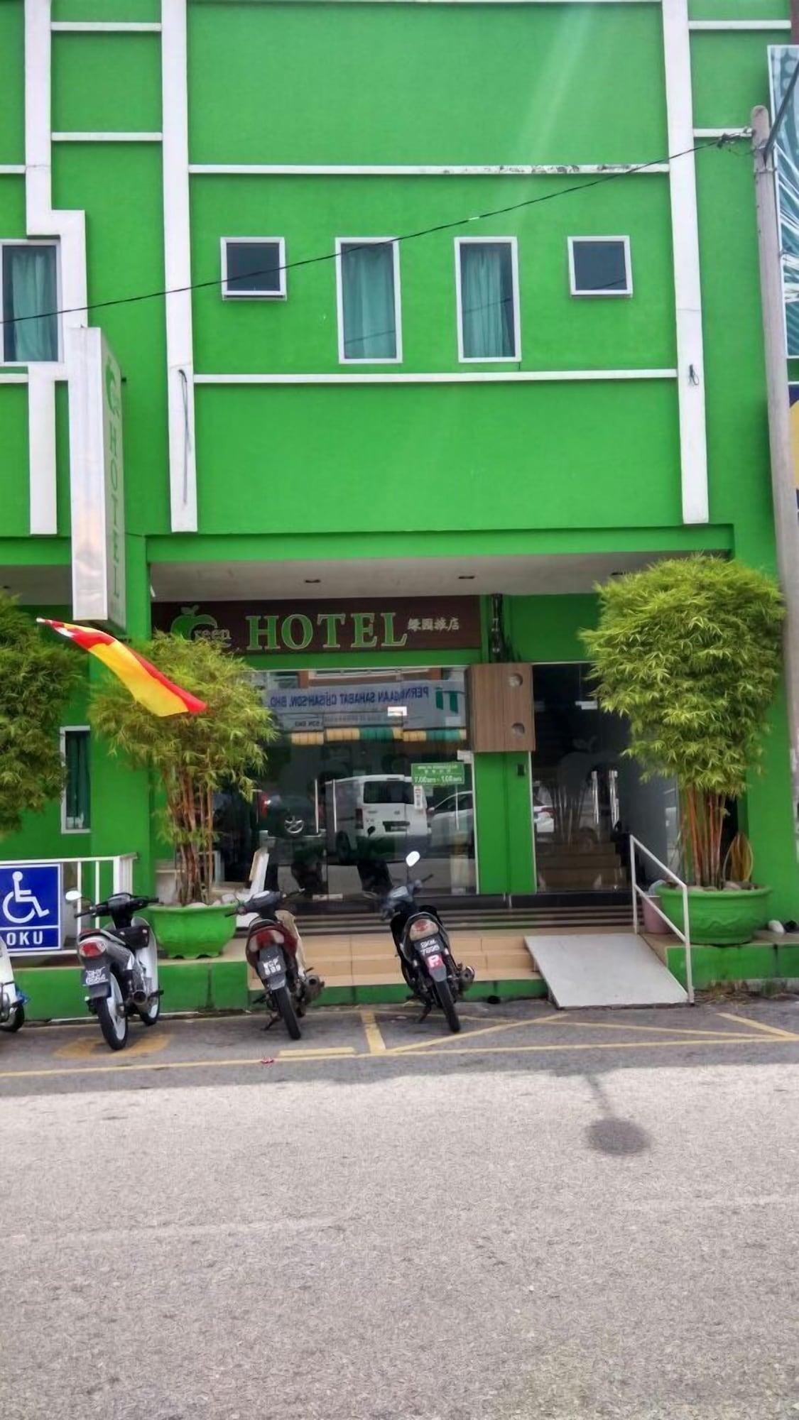Varios Green Hotel