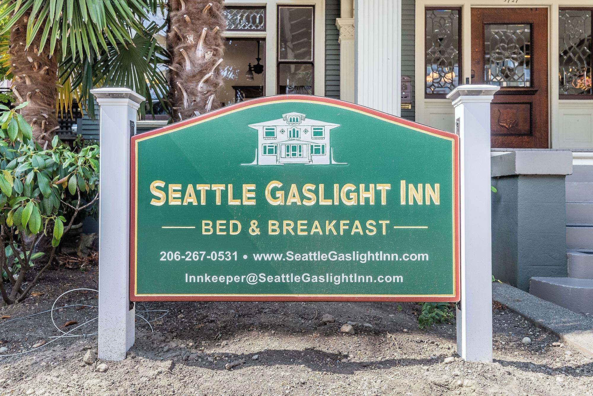 Vista Exterior Seattle Gaslight Inn