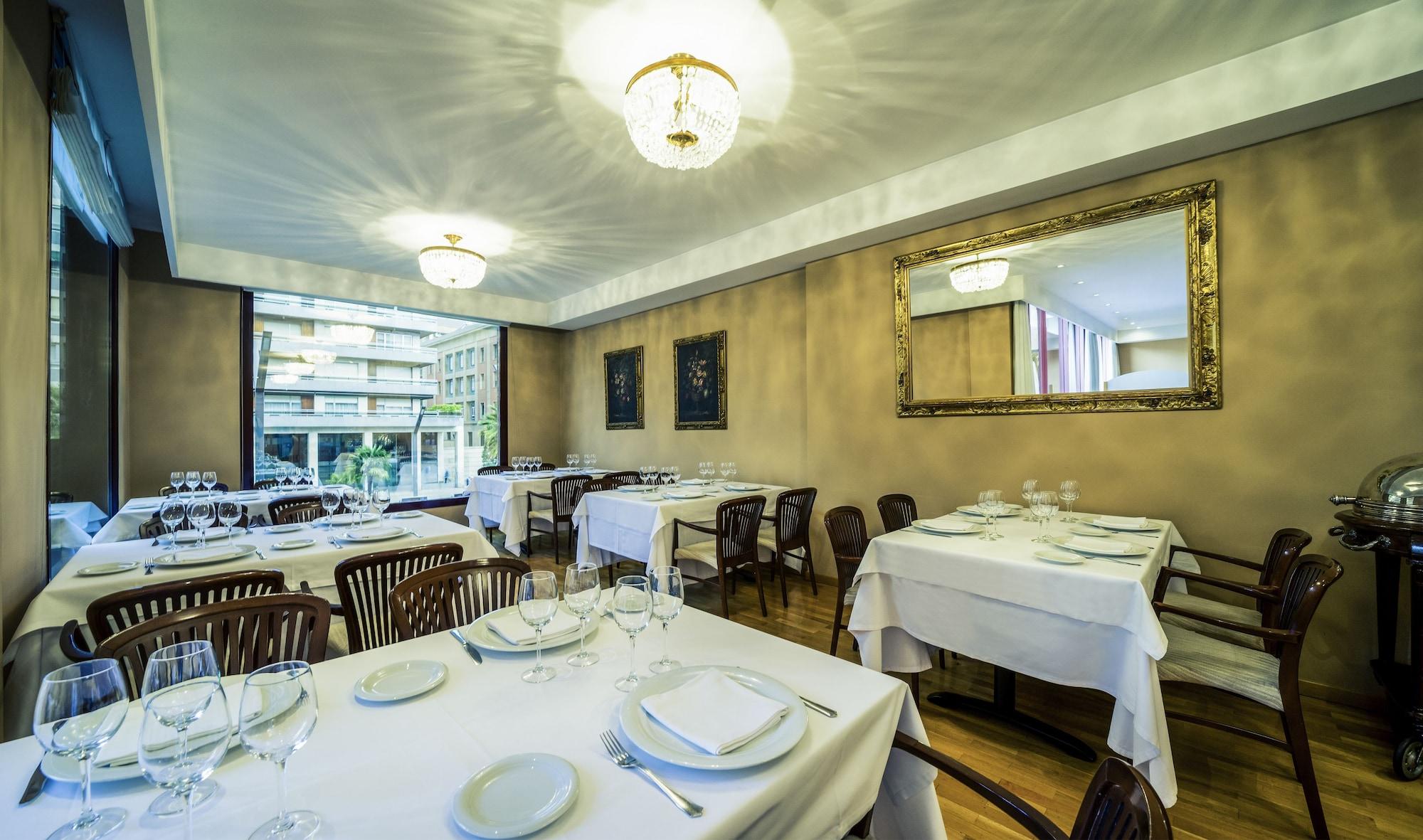 Restaurant Mercure Carlton Rioja