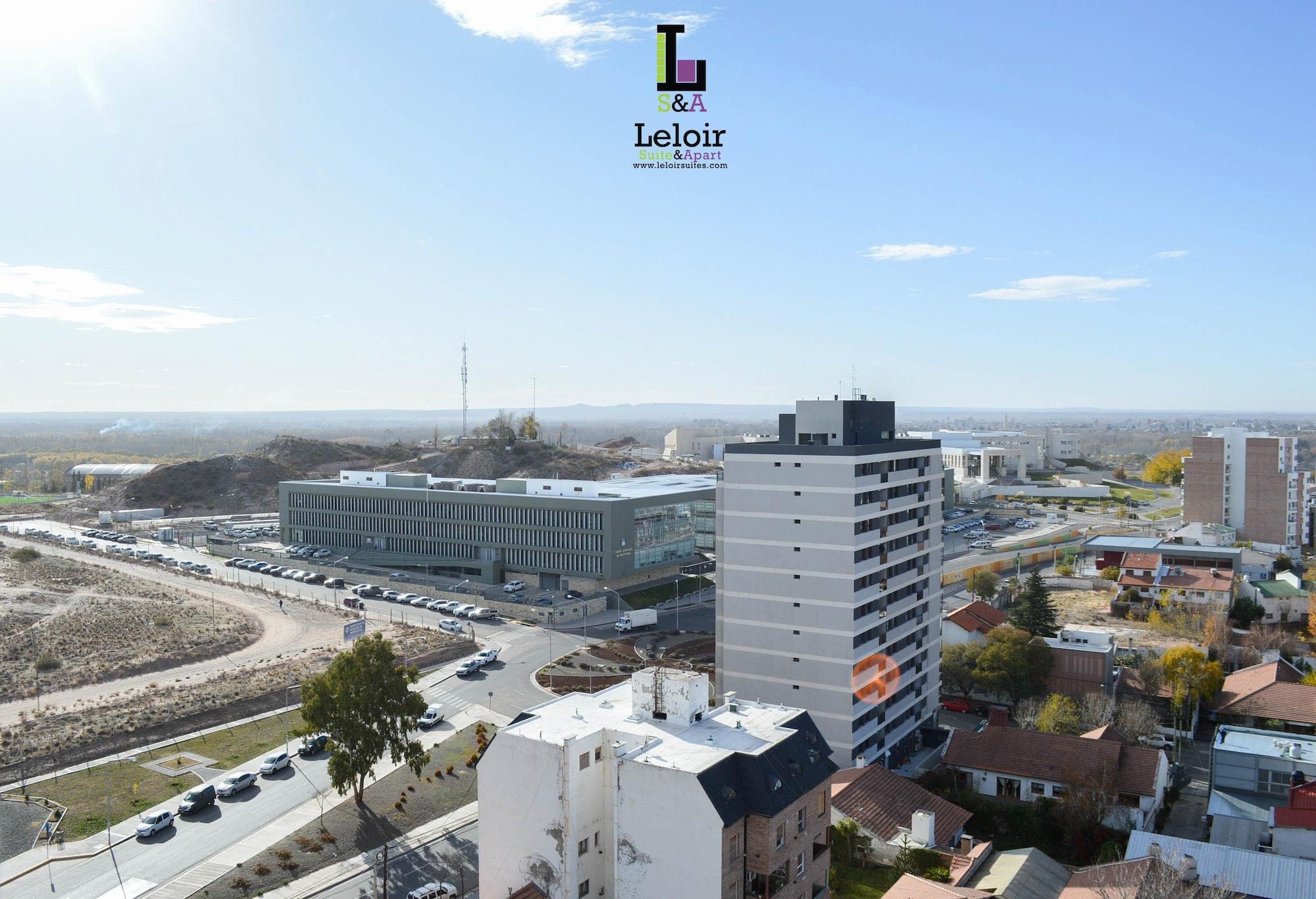 Equipamiento de Habitación Leloir Suites & Meetings