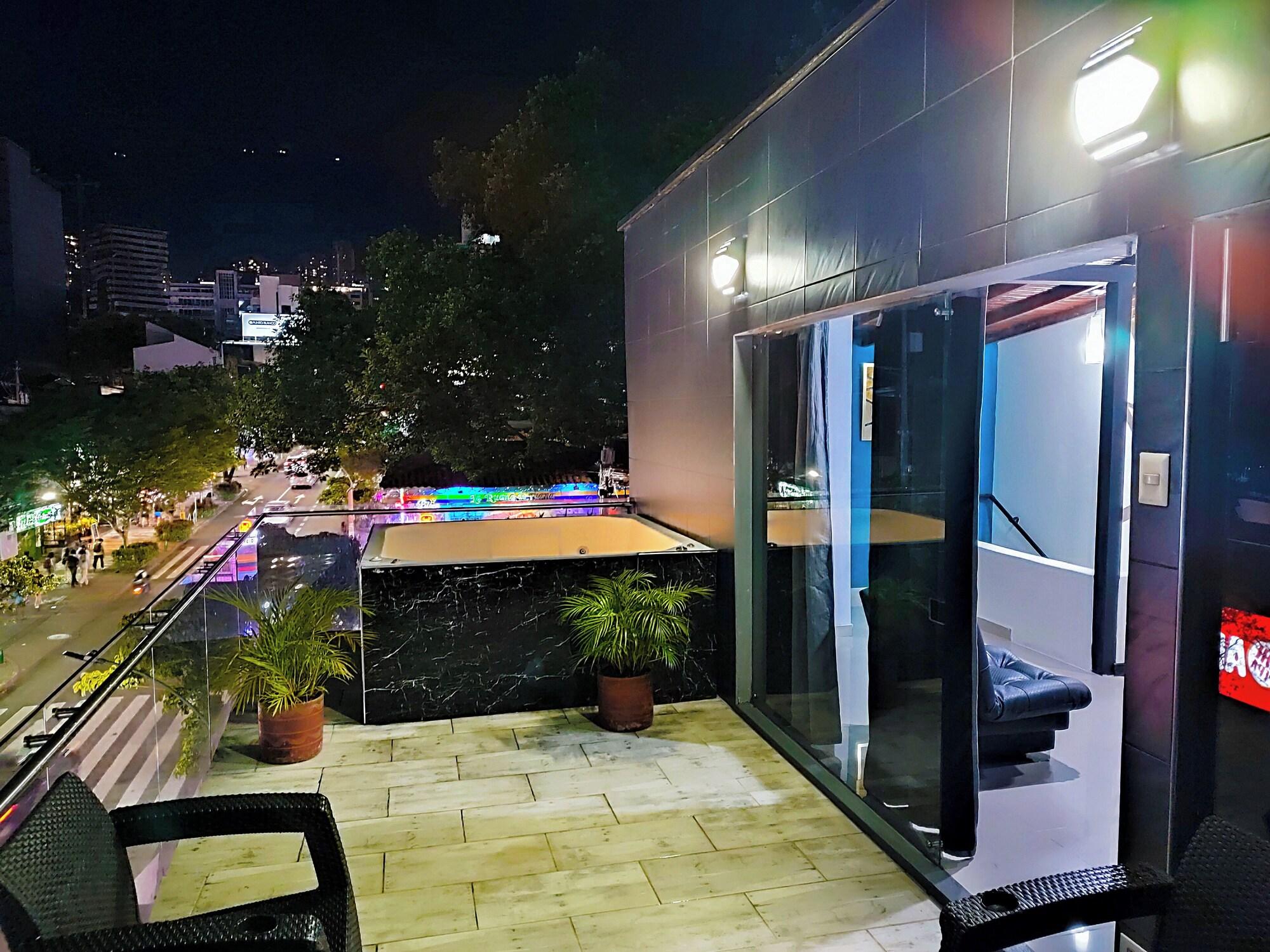 Equipamiento de Habitación $ PROMO $ Big Rooftop Apt 10 BDRM w/Pool @Poblado