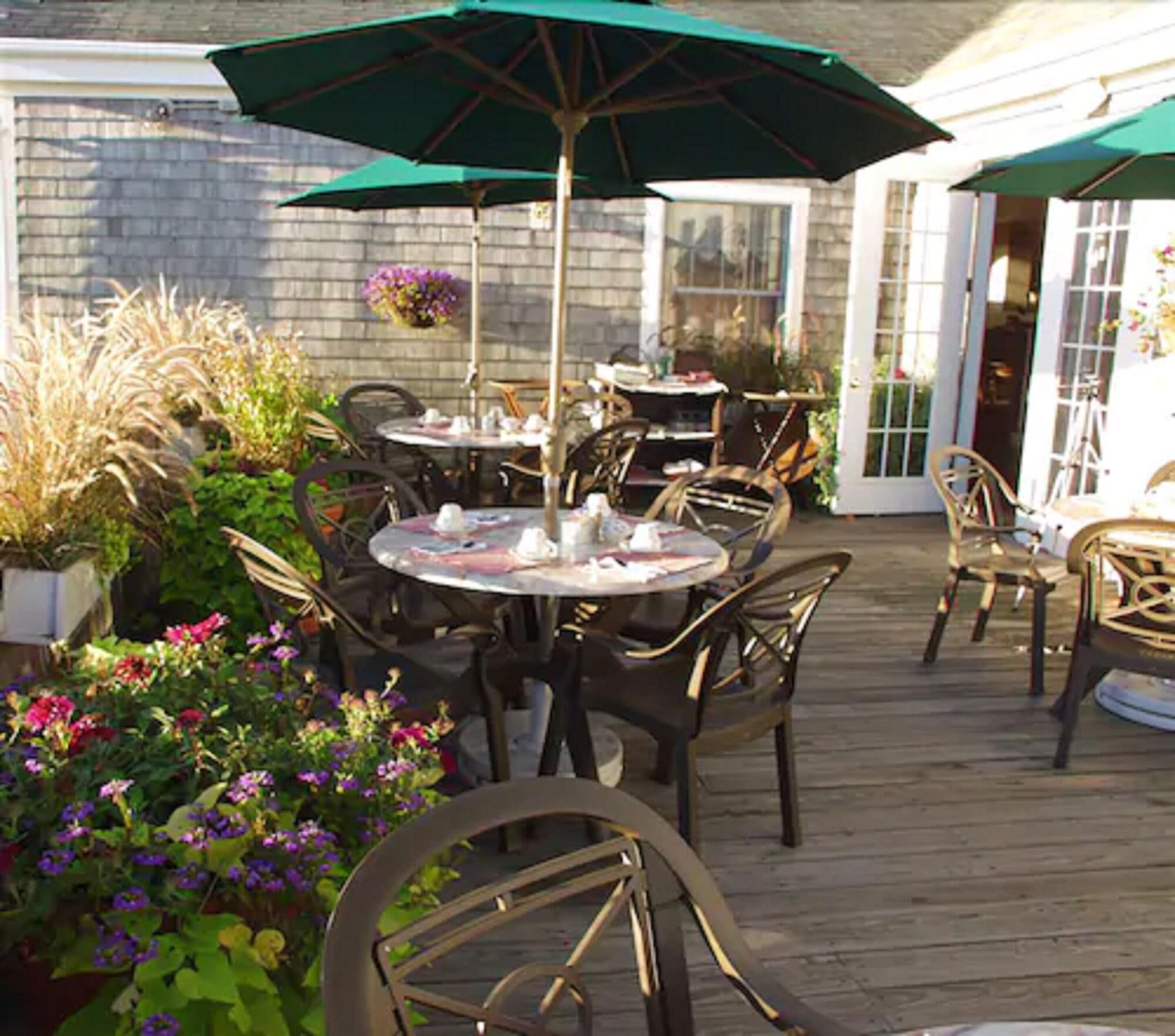 Restaurant Nantucket Inn