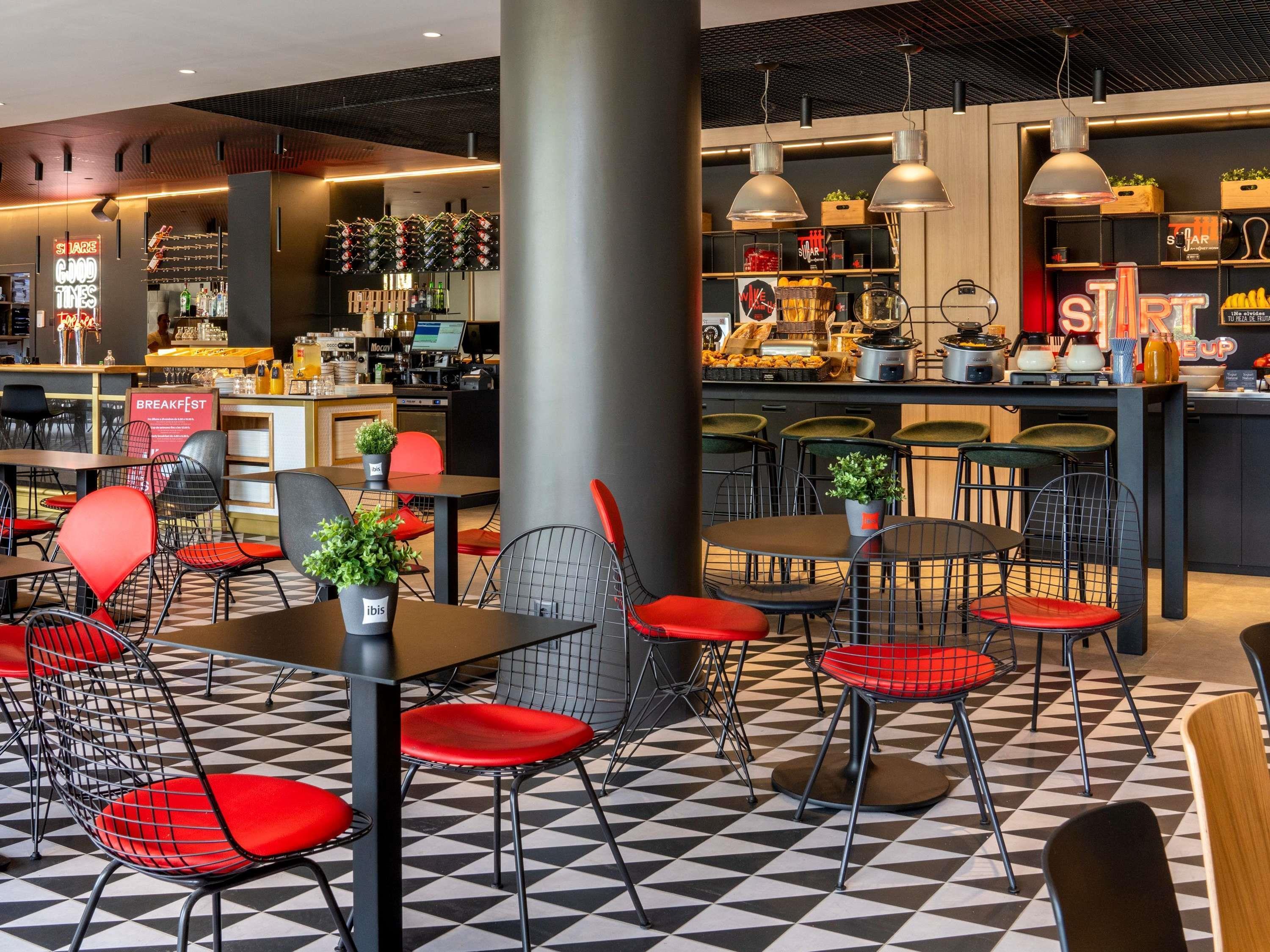 Restaurant ibis Barcelona Aeropuerto Viladecans