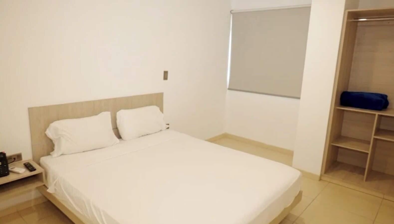 Habitación HOTEL BLU