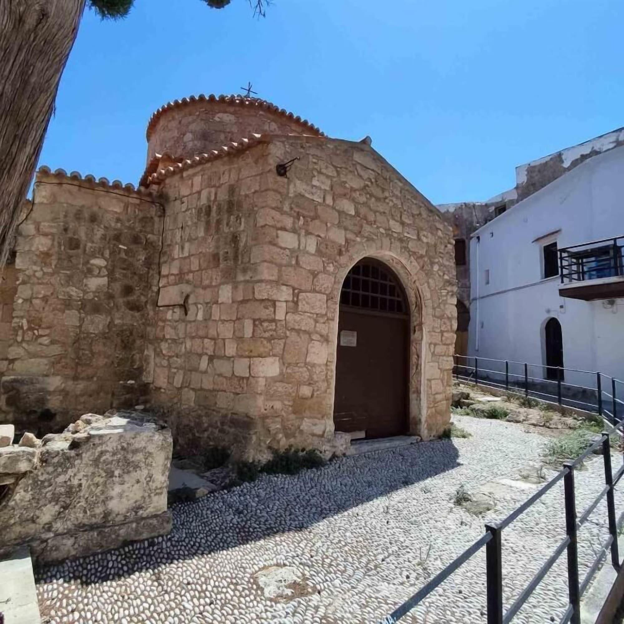 Vista Exterior Rhodes Youth Hostel