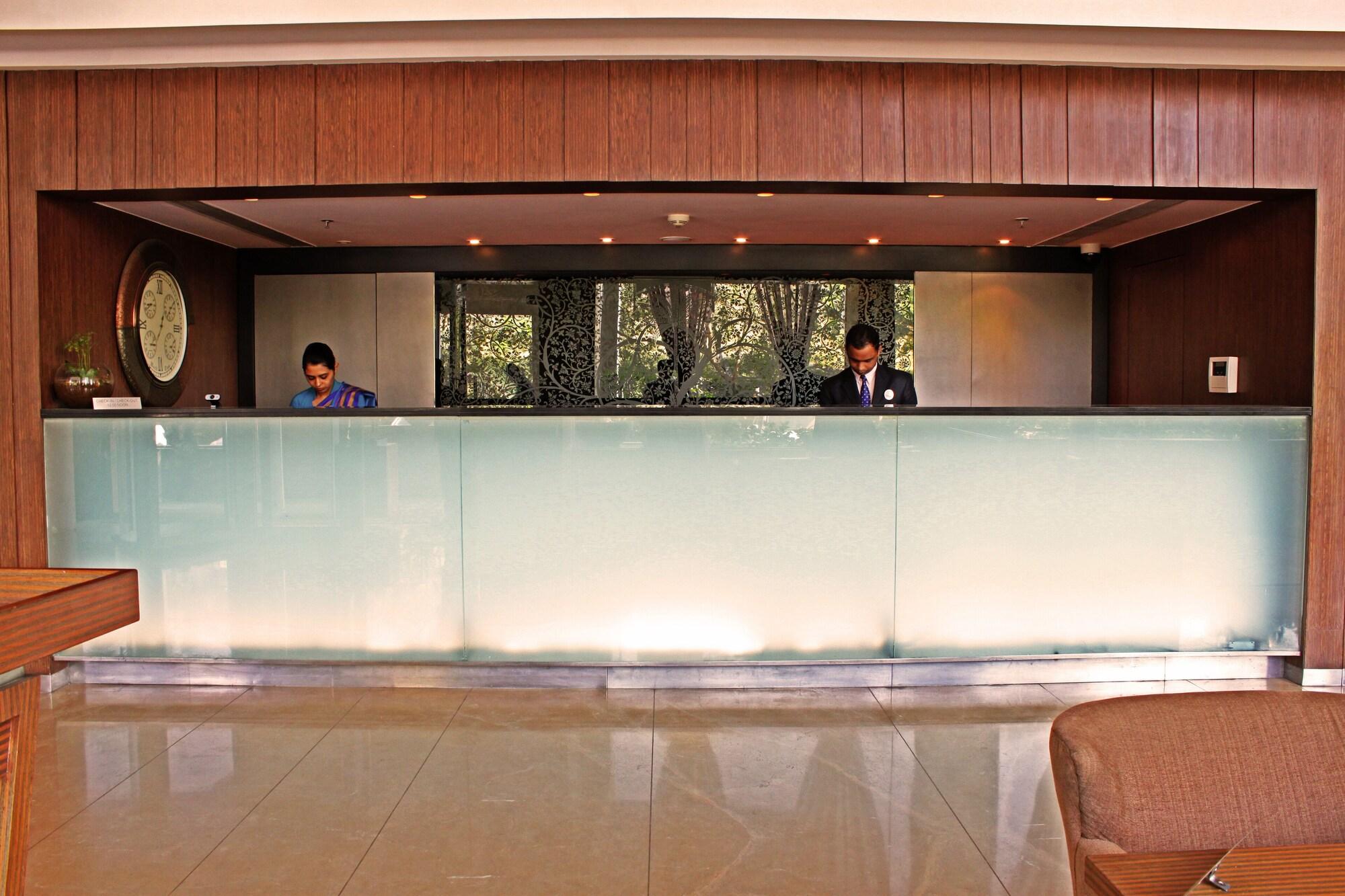 Vista Lobby Fortune Select SG Highway, Ahmedabad - Member ITC Hotels' Group