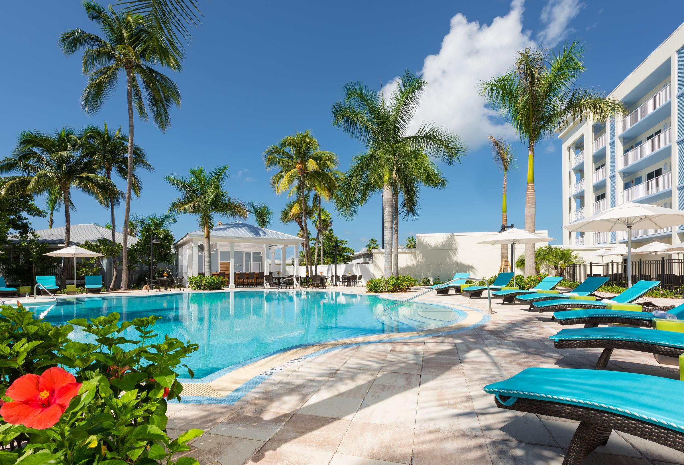 Vista Piscina 24 North Hotel Key West