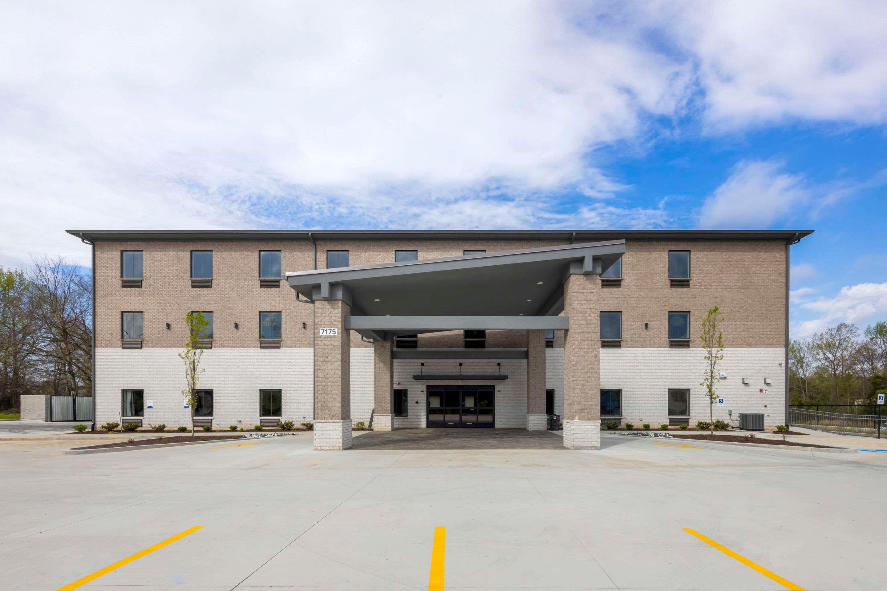 Vista Exterior Quality Inn & Suites Joelton - Nashville