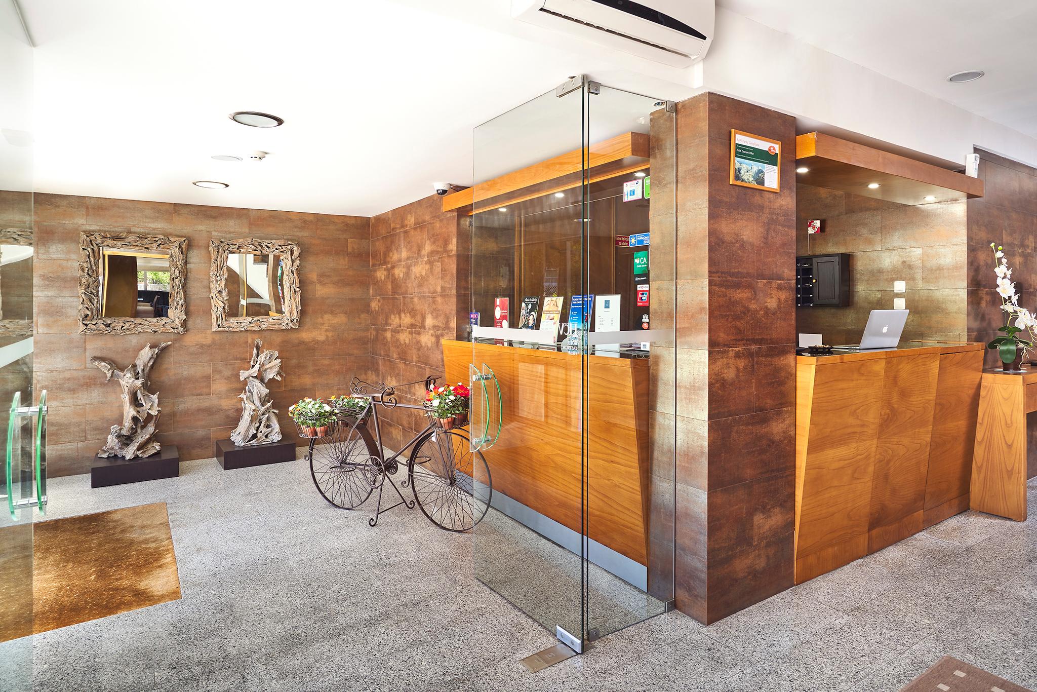 Vista Lobby Hotel Castrum Villae