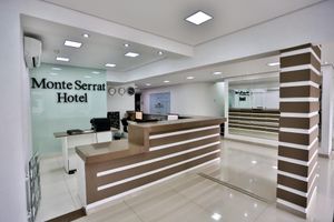 Alojamiento - Monte Serrat Hotel