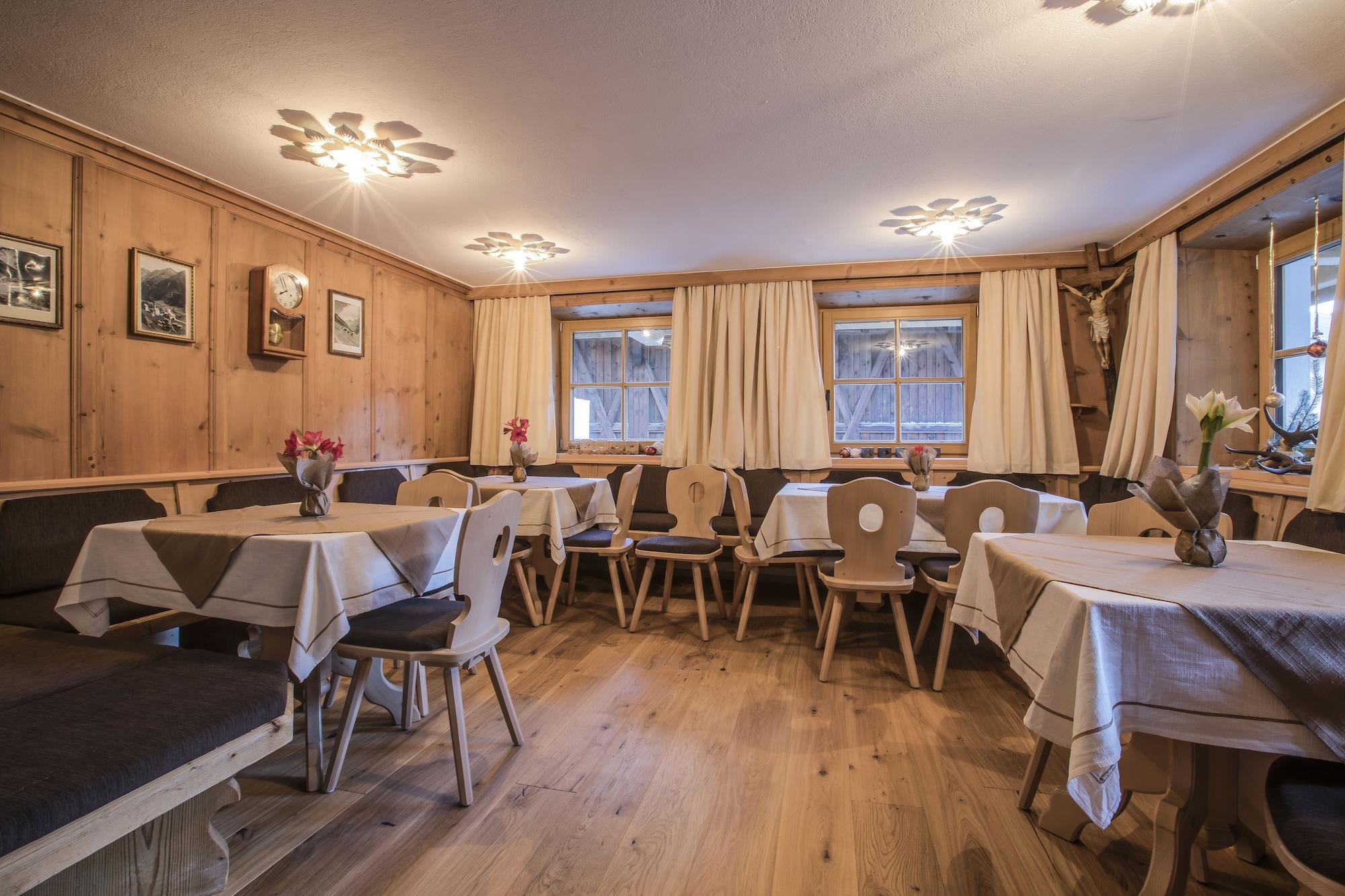 Salón de Baile Berghof Soelden Anno 1588