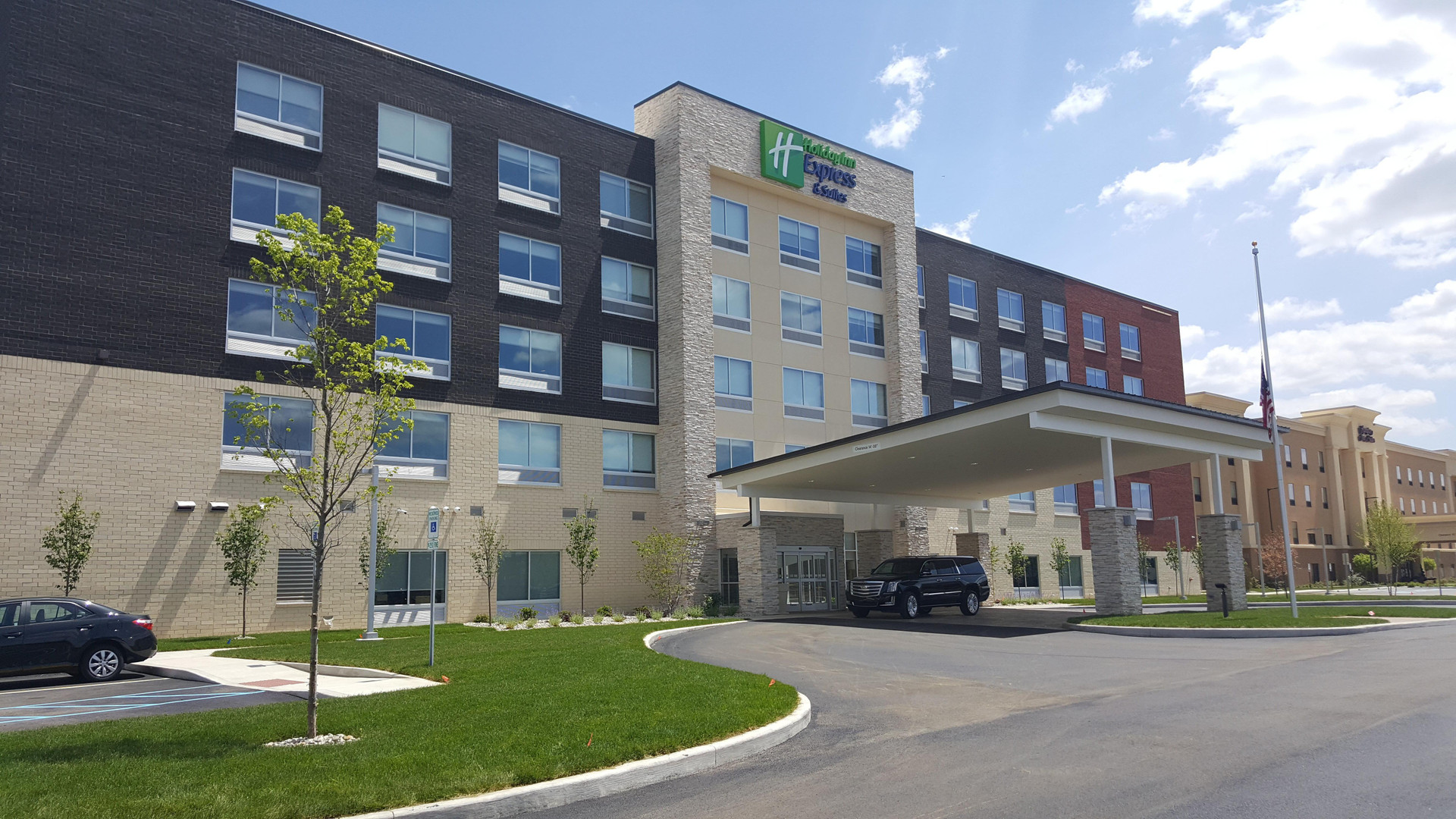 Vista Exterior Holiday Inn Express and Suites Toledo West