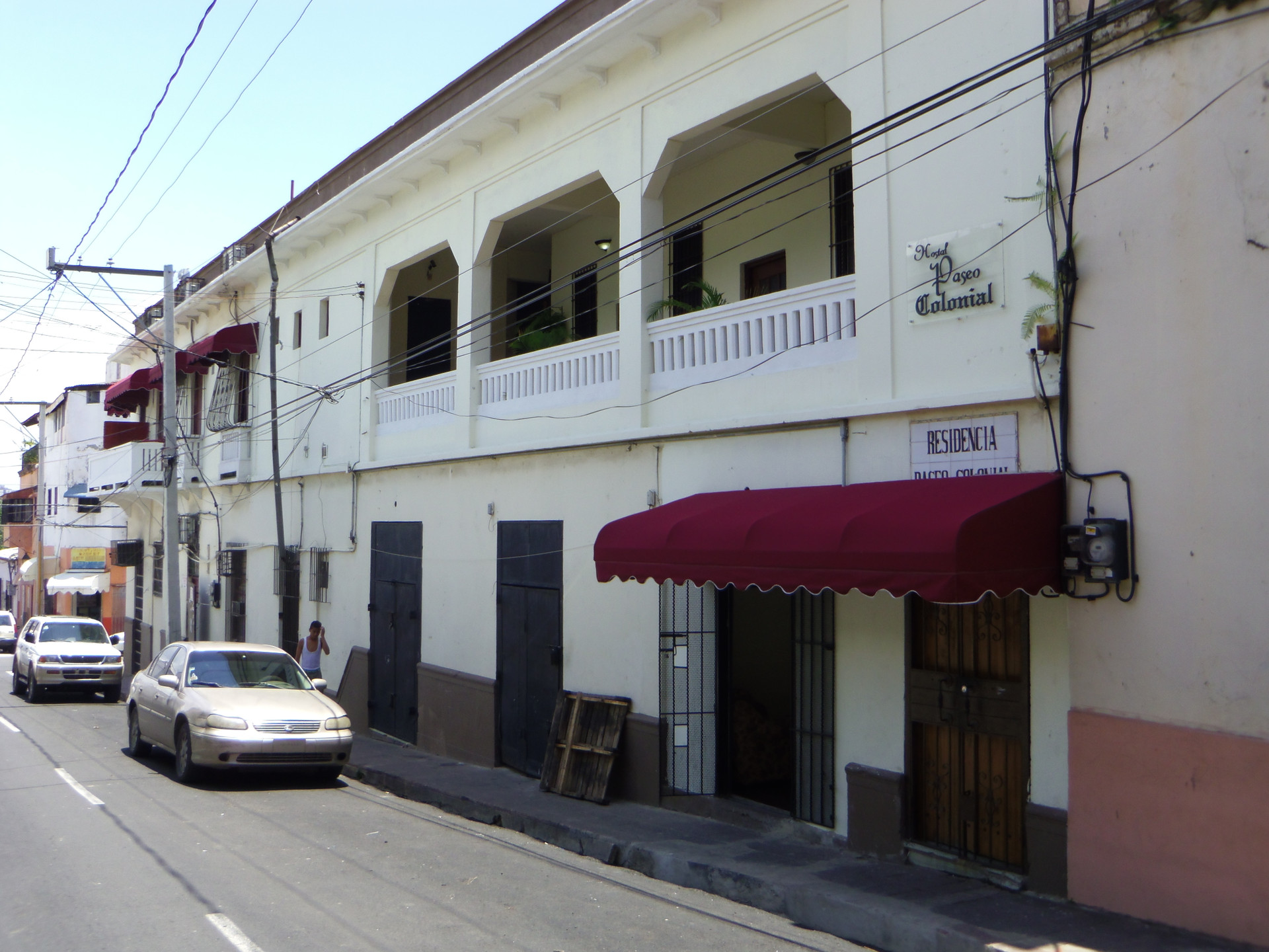 Varios Paseo Colonial Apartahotel