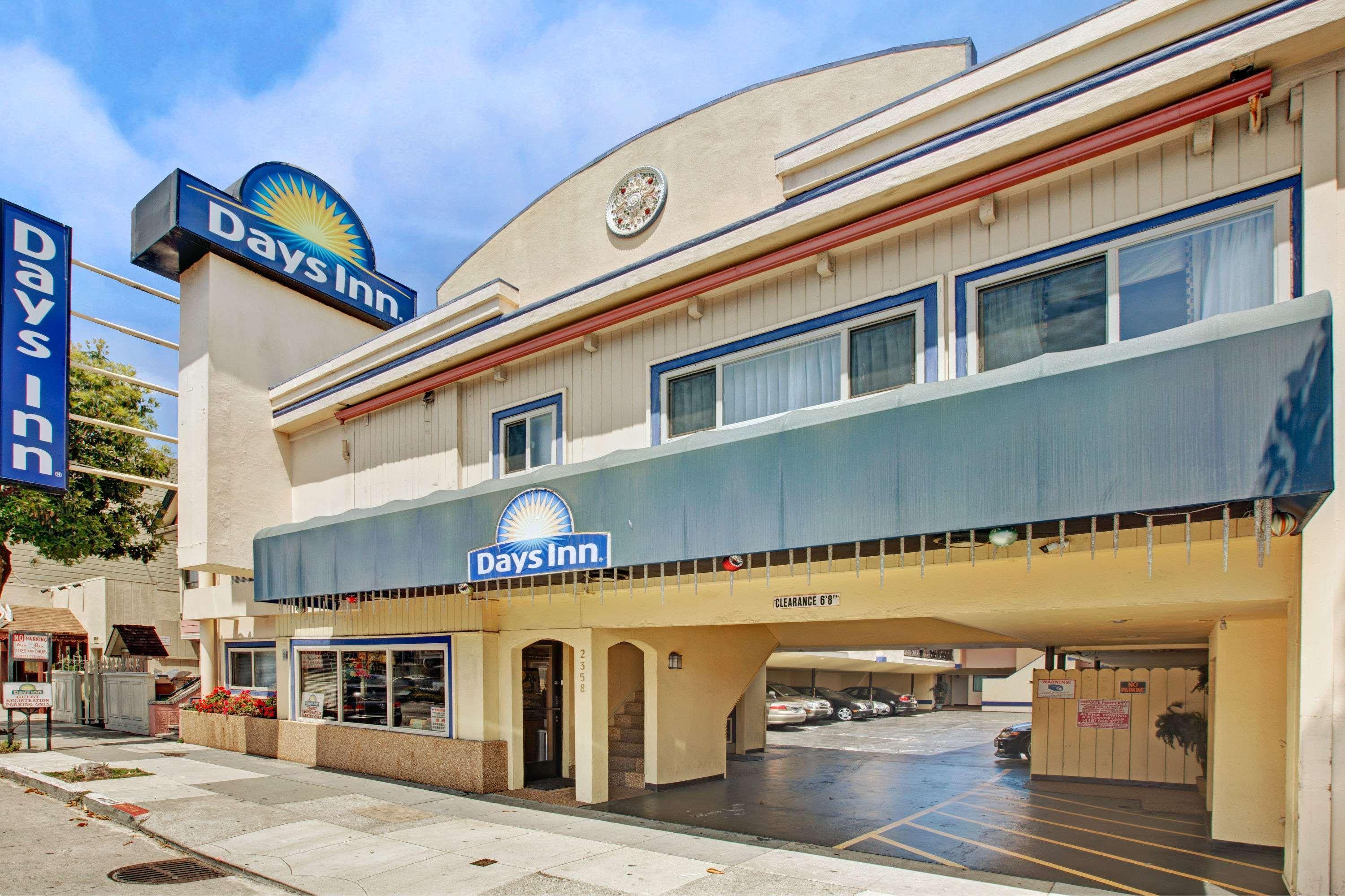 Vista Lobby Days Inn by Wyndham San Francisco - Lombard