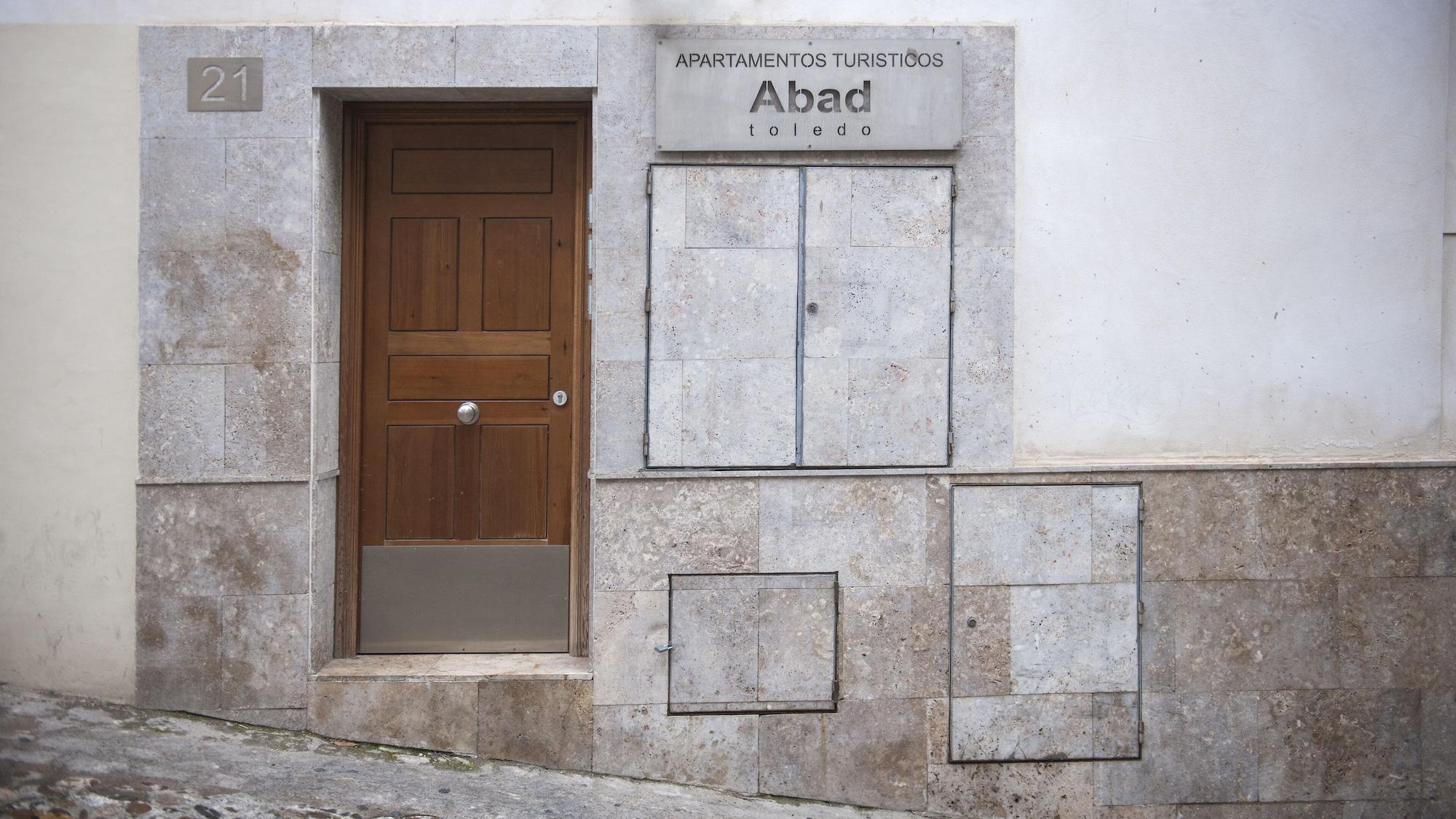 Vista Exterior Apartamentos Abad Toledo