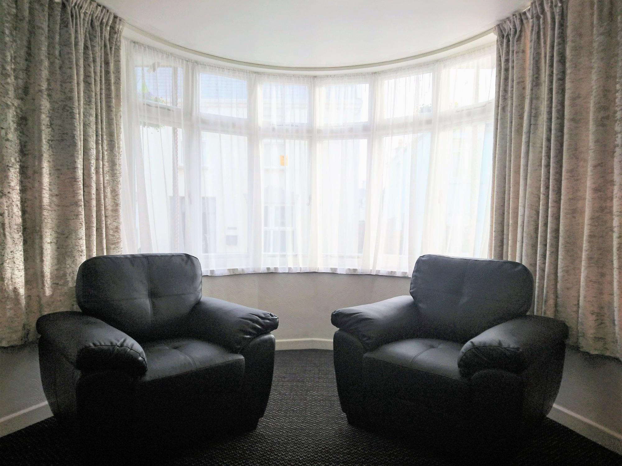 Vista Lobby Sarum Hotel