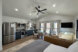 Alquiler Vacacional - Bright and Modern Studio Guesthouse - near RiNo!