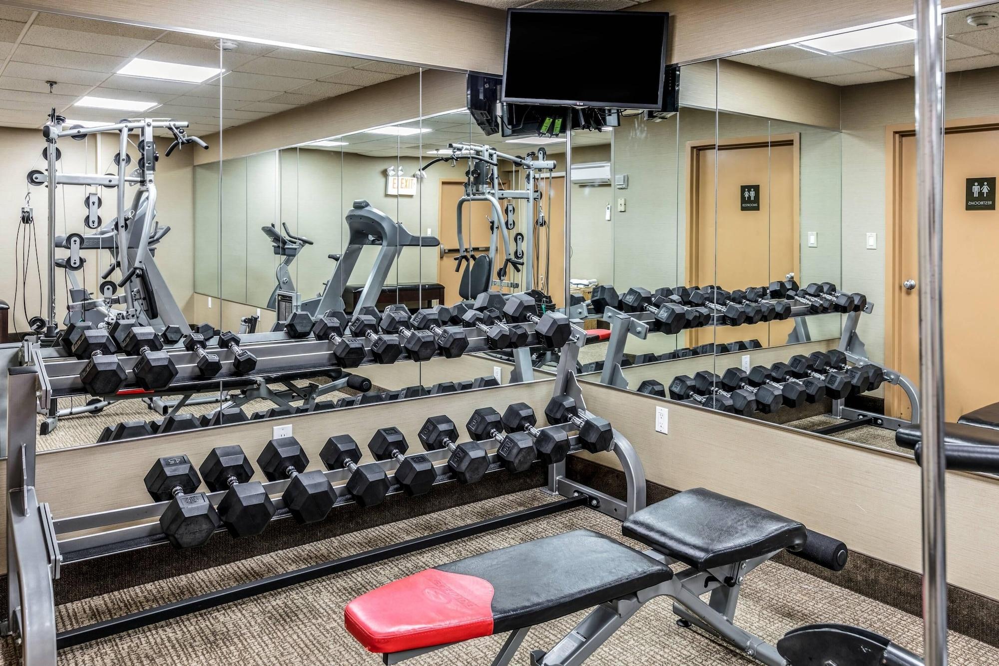 Gimnasio Comfort Inn Medford - Long Island
