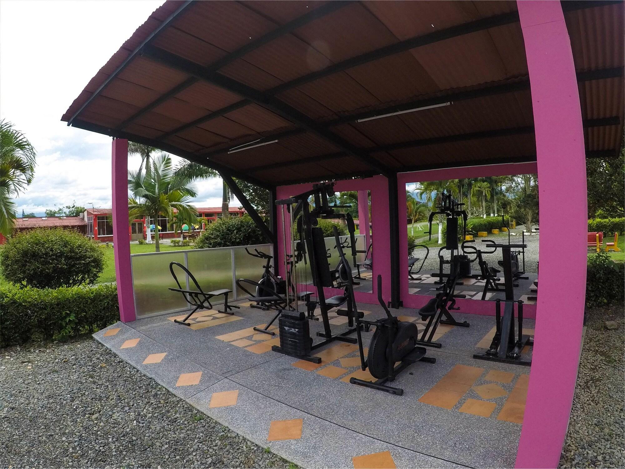 Gimnasio Hotel Campestre Tucanes