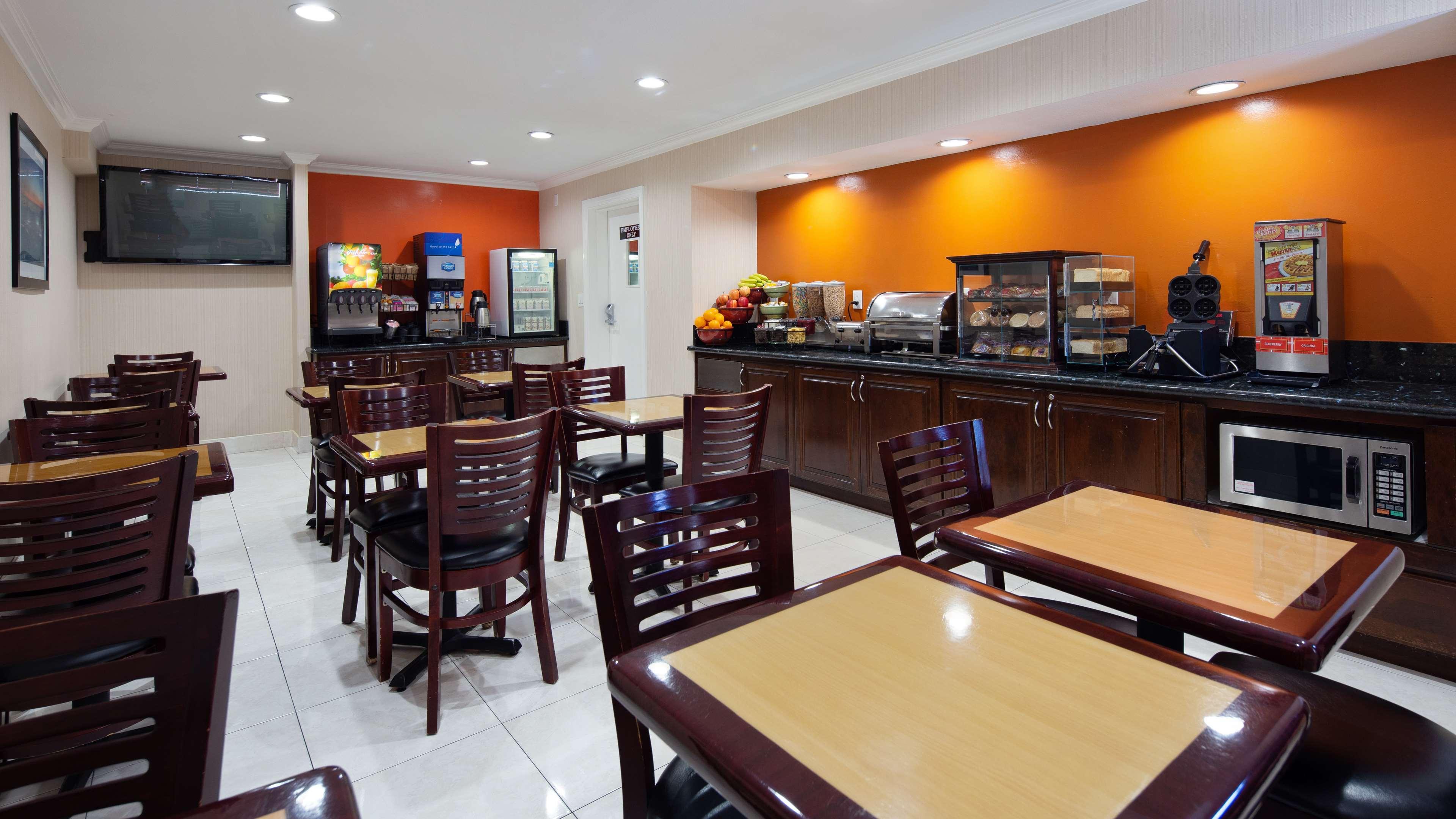 Restaurant Best Western Pasadena Inn