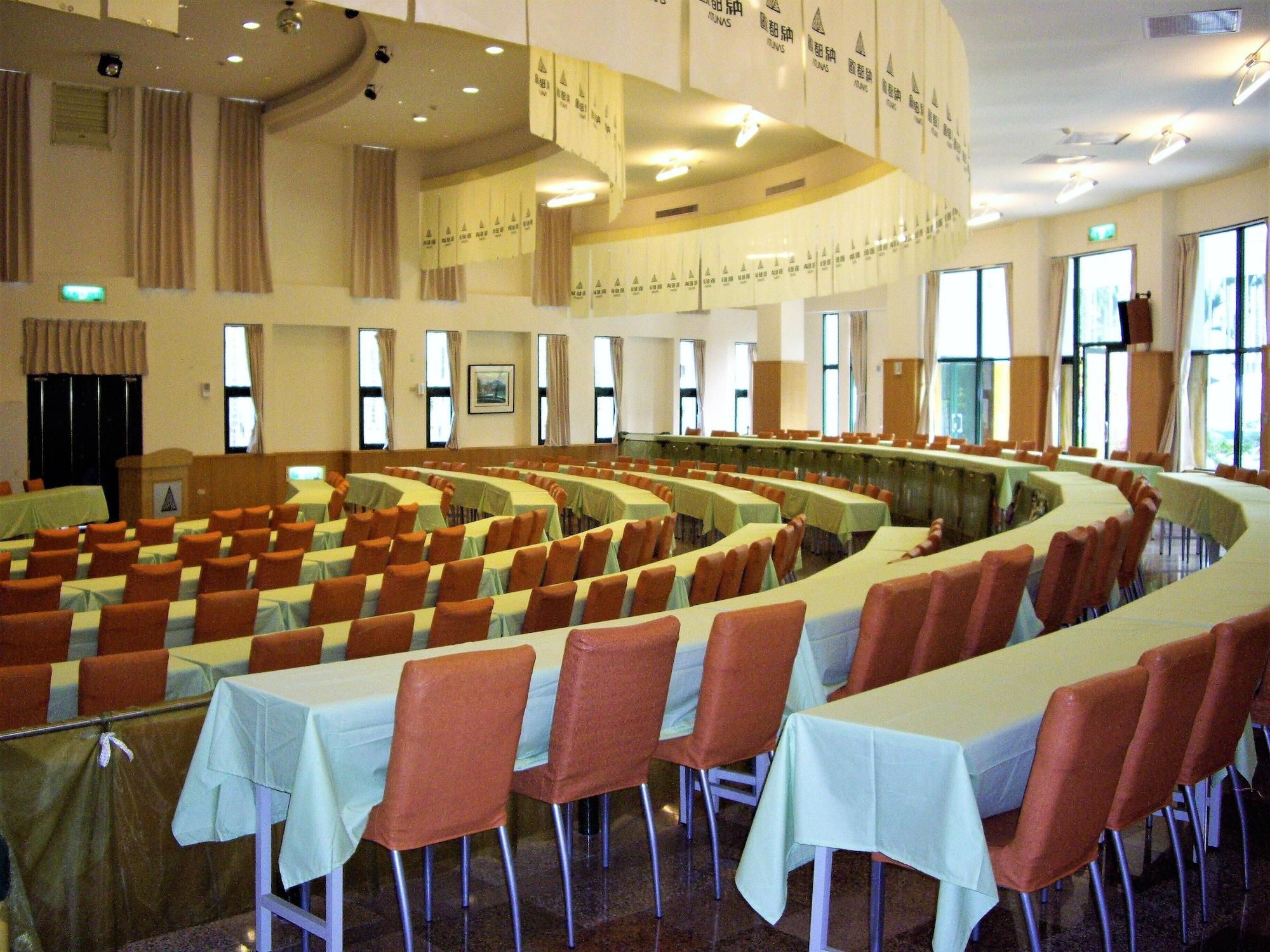 Sala de Reuniones Atunas Holiday Country