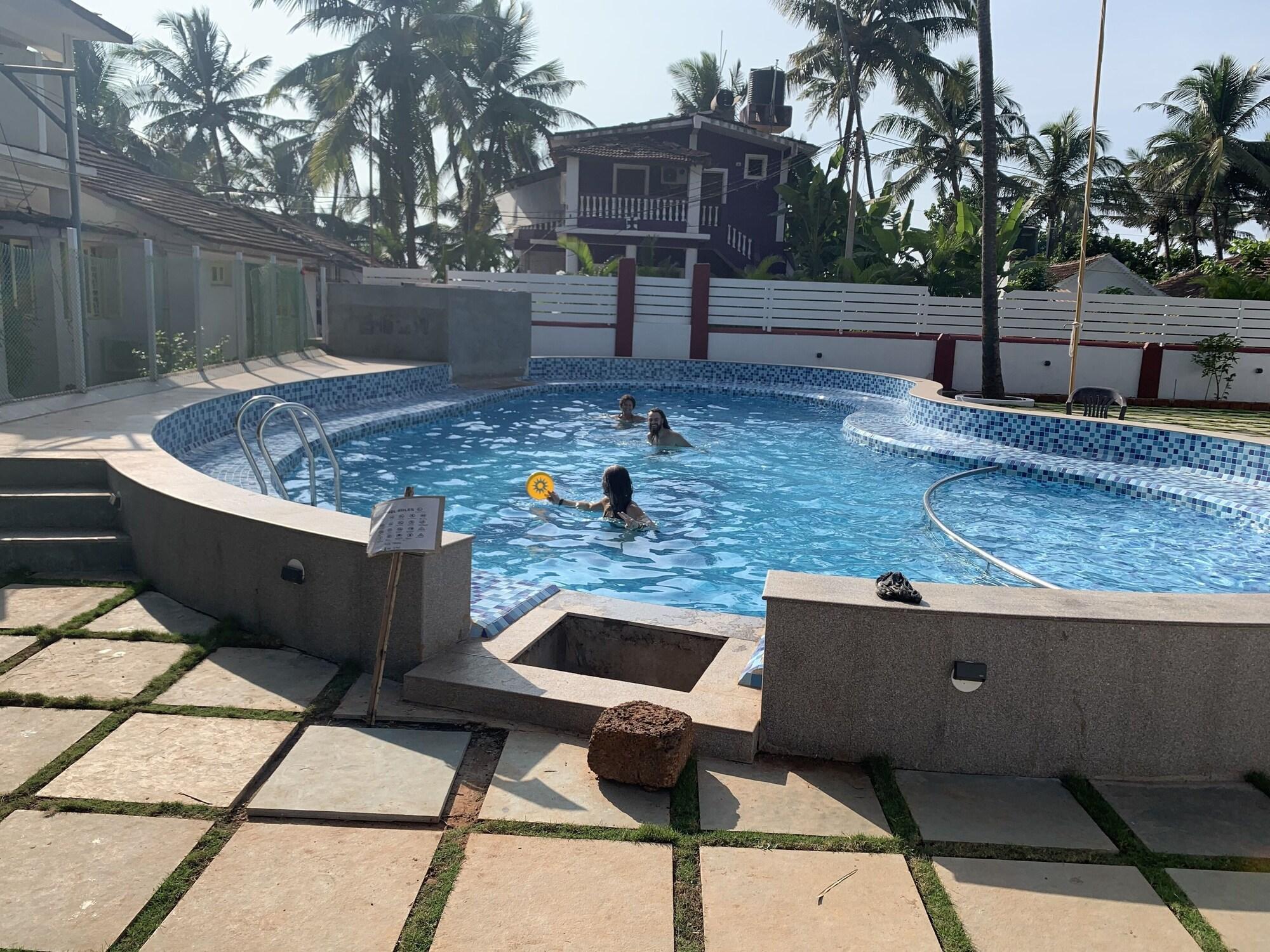 Vista Piscina The Retreat - Hostel