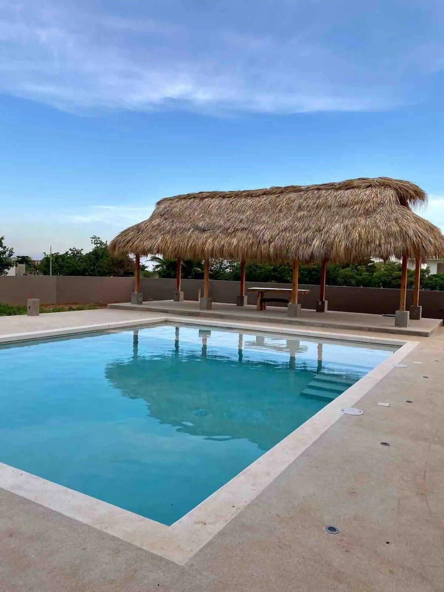 Vista Exterior Luxury Beach Side Condo By SAMOTOGO Group