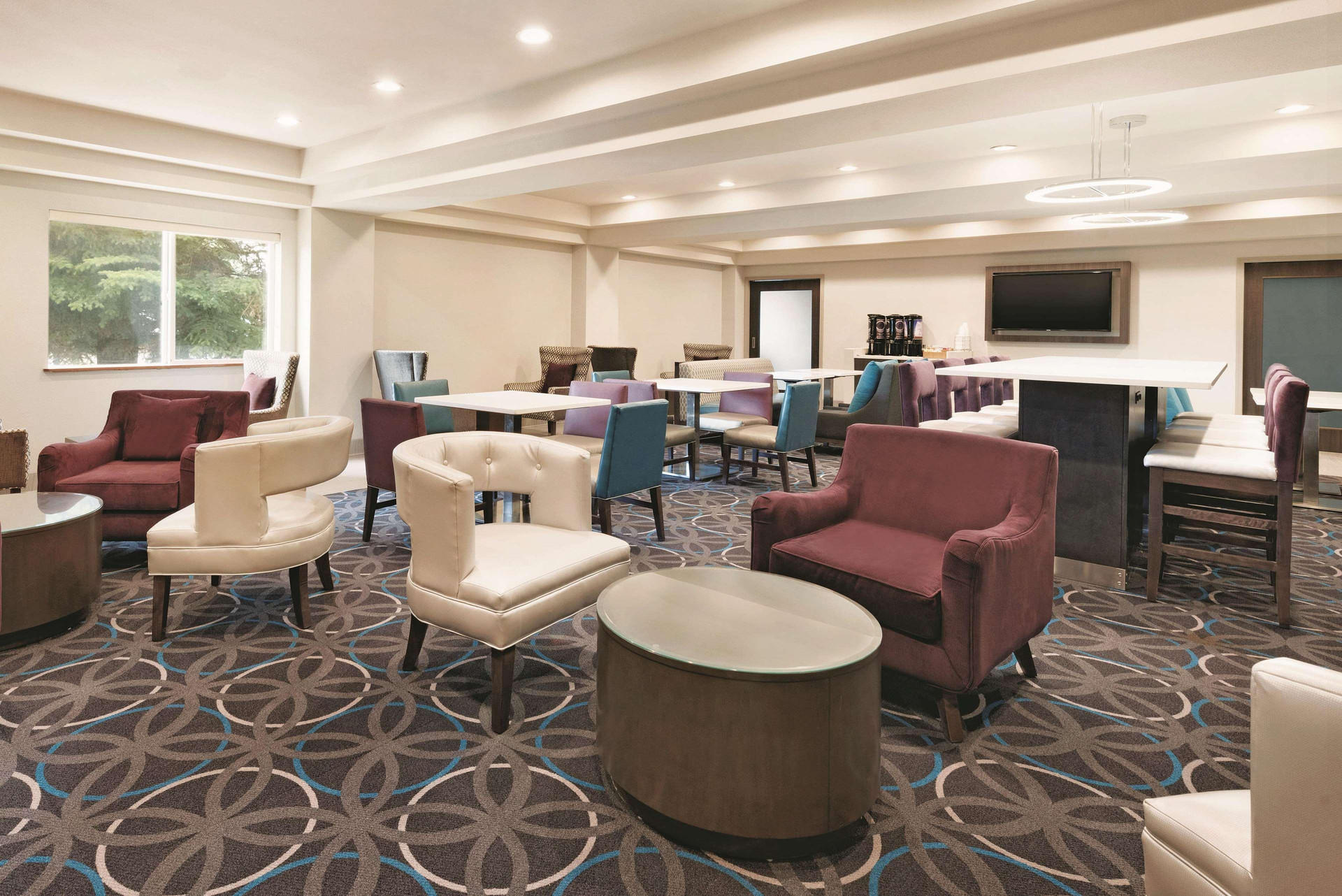 Vista Lobby La Quinta Inn & Suites by Wyndham Pocatello