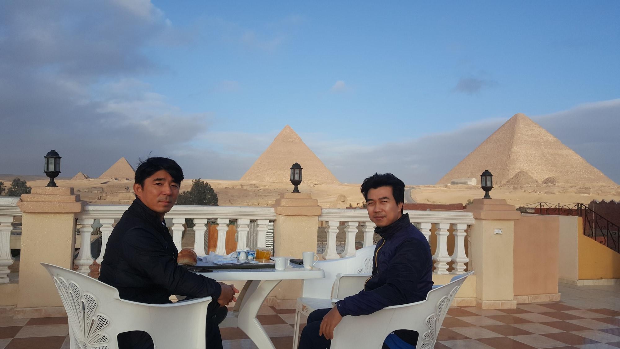 Restaurant Royal pyramids Inn