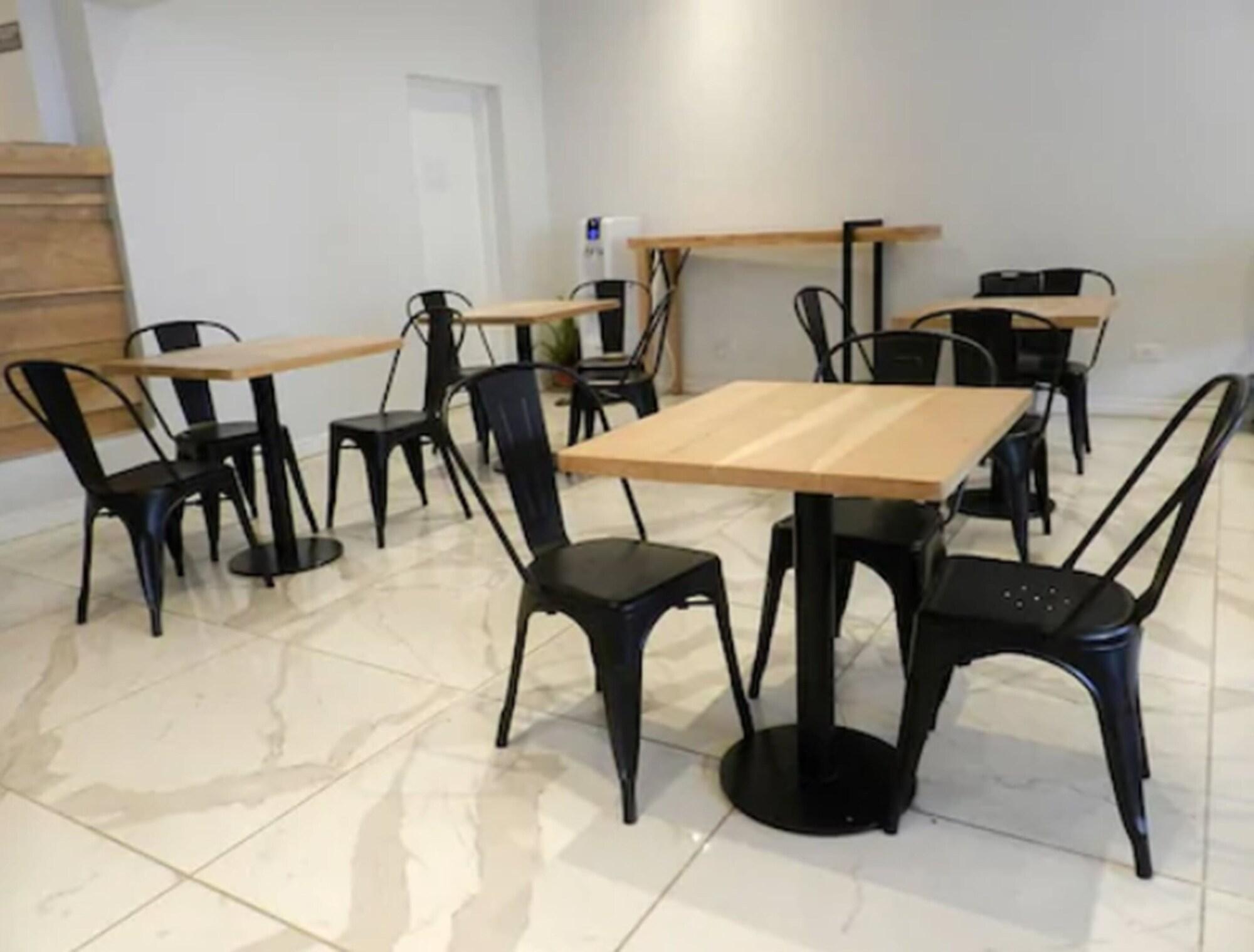 Bar/Salón Hotel Monaco