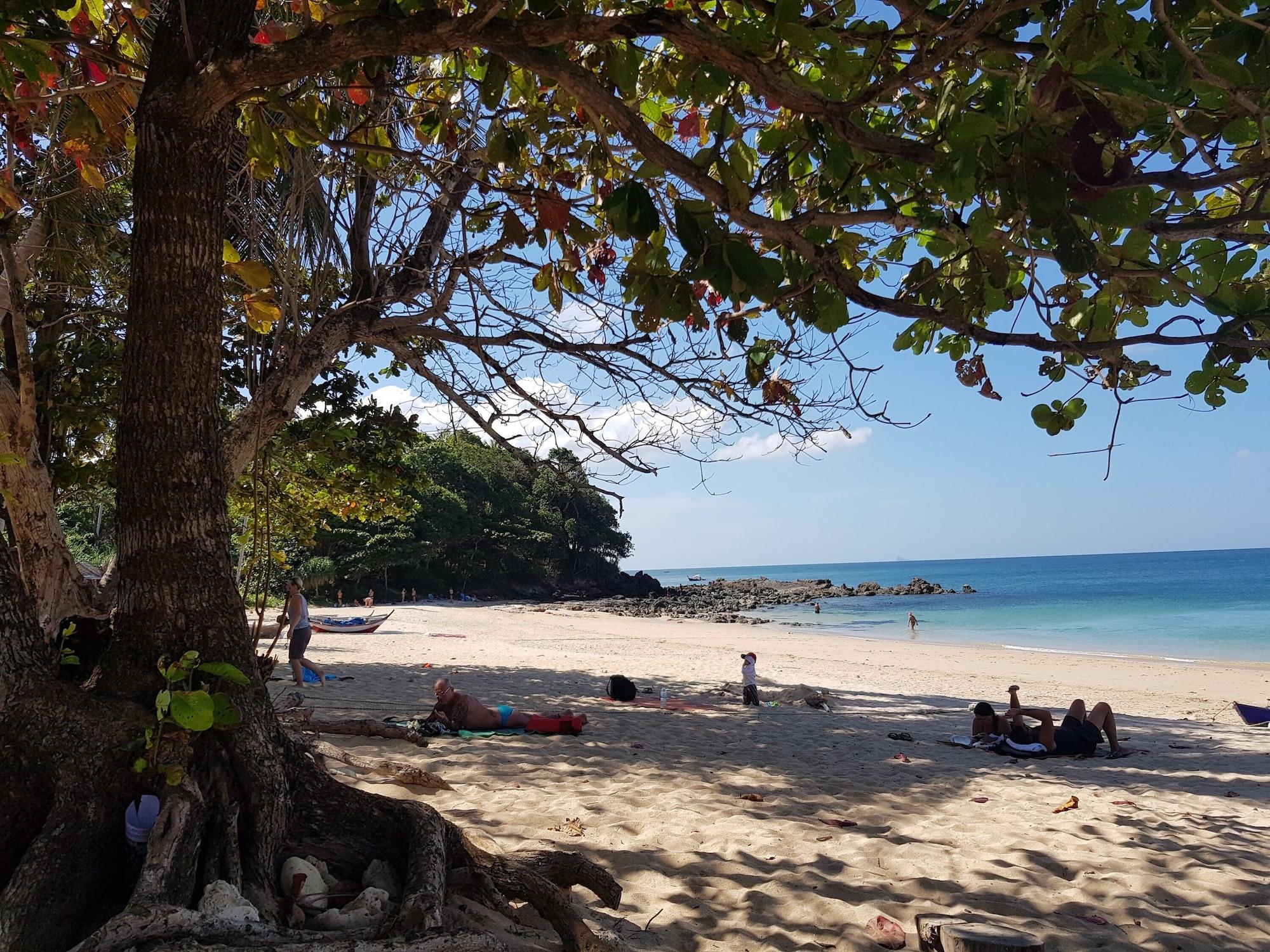 Playa Tropicana Lanta Resort