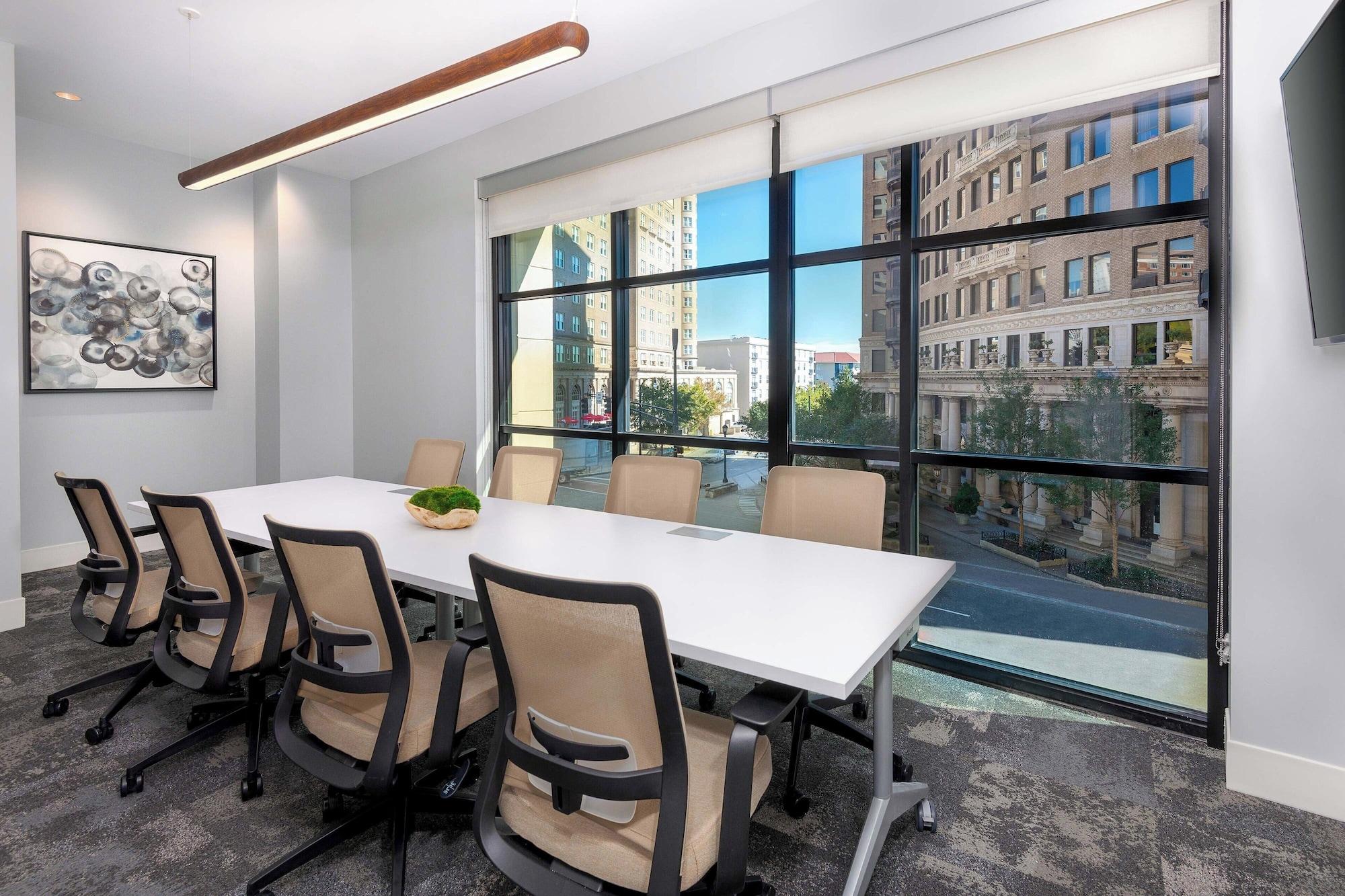 Sala de Reuniones Element Atlanta Midtown