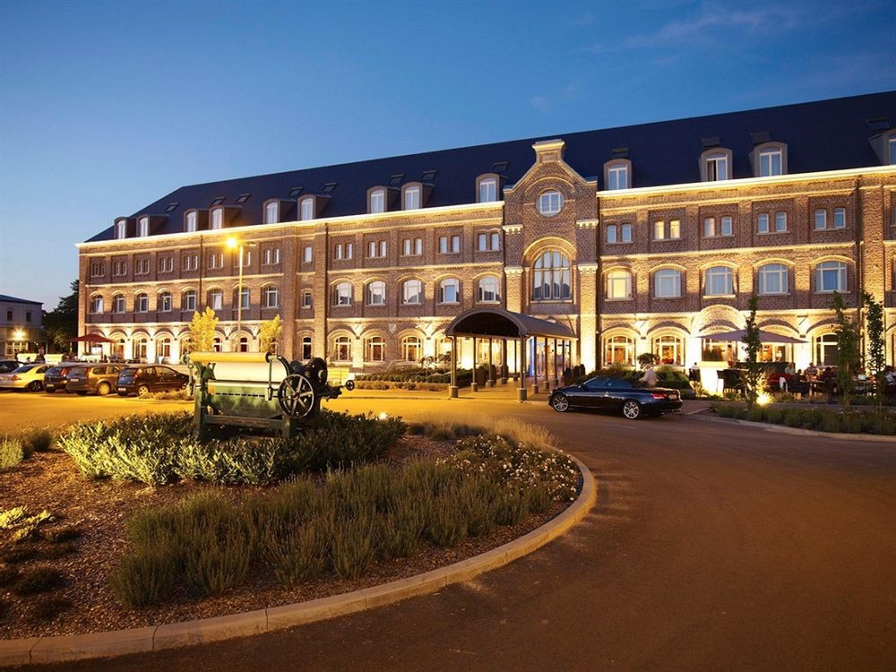 Vista Exterior Van der Valk Hotel Verviers