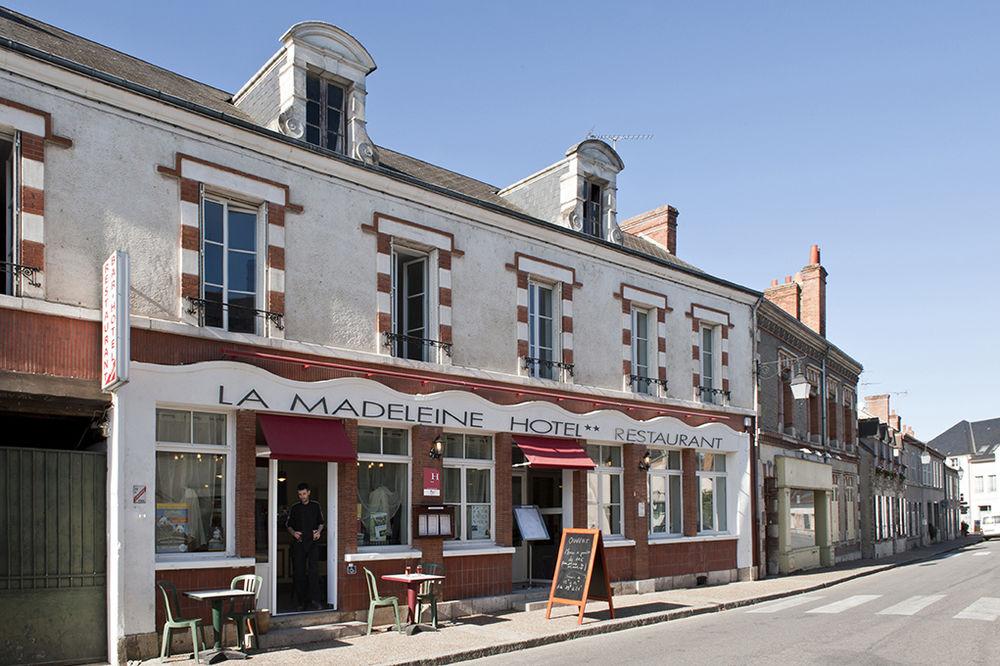 Varios Hôtel Restaurant La Madeleine