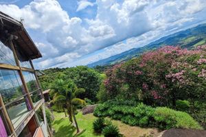 Alojamiento - Comunna Metamorfose