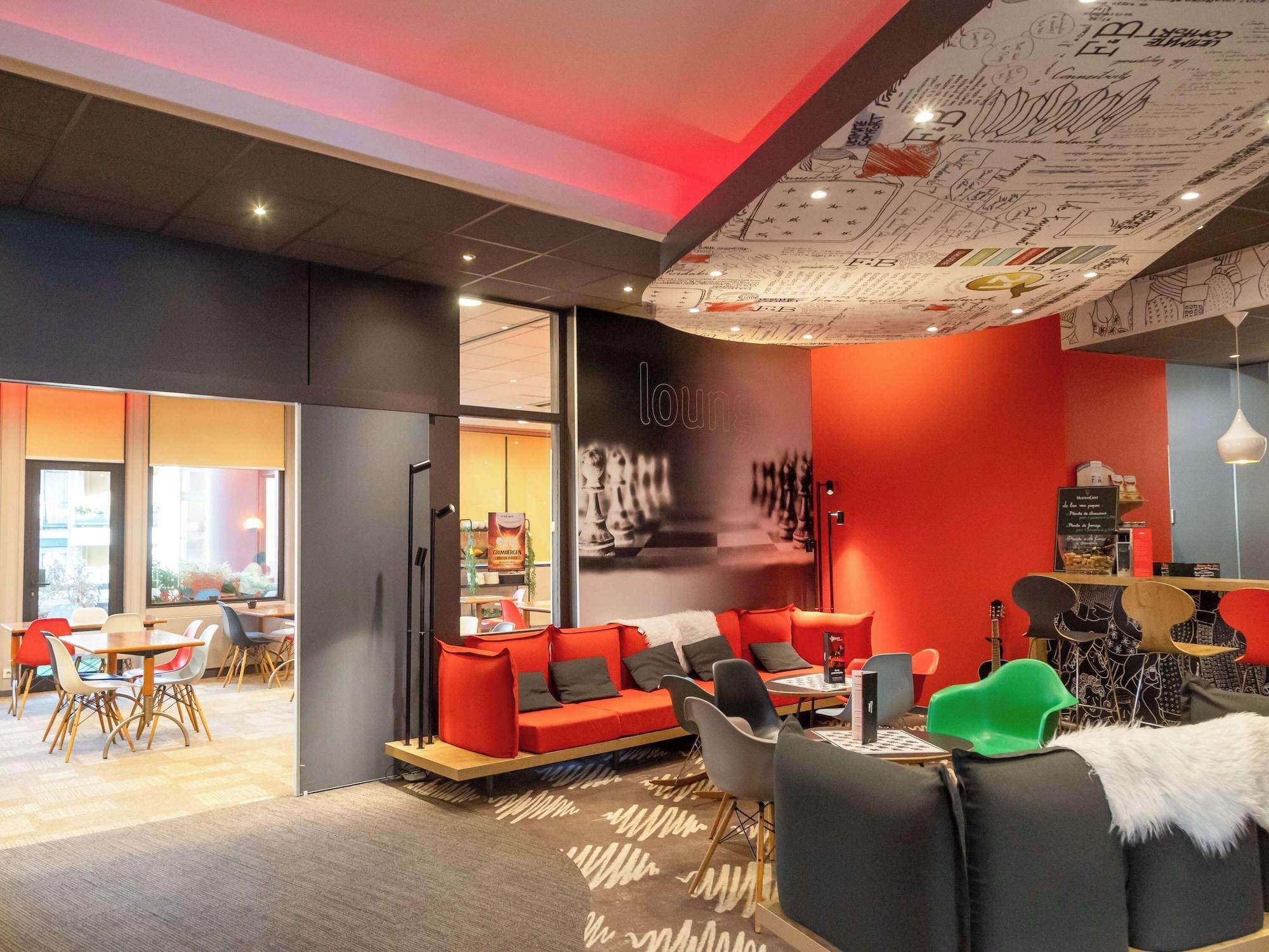 Bar/Salón ibis Le Puy en Velay Centre