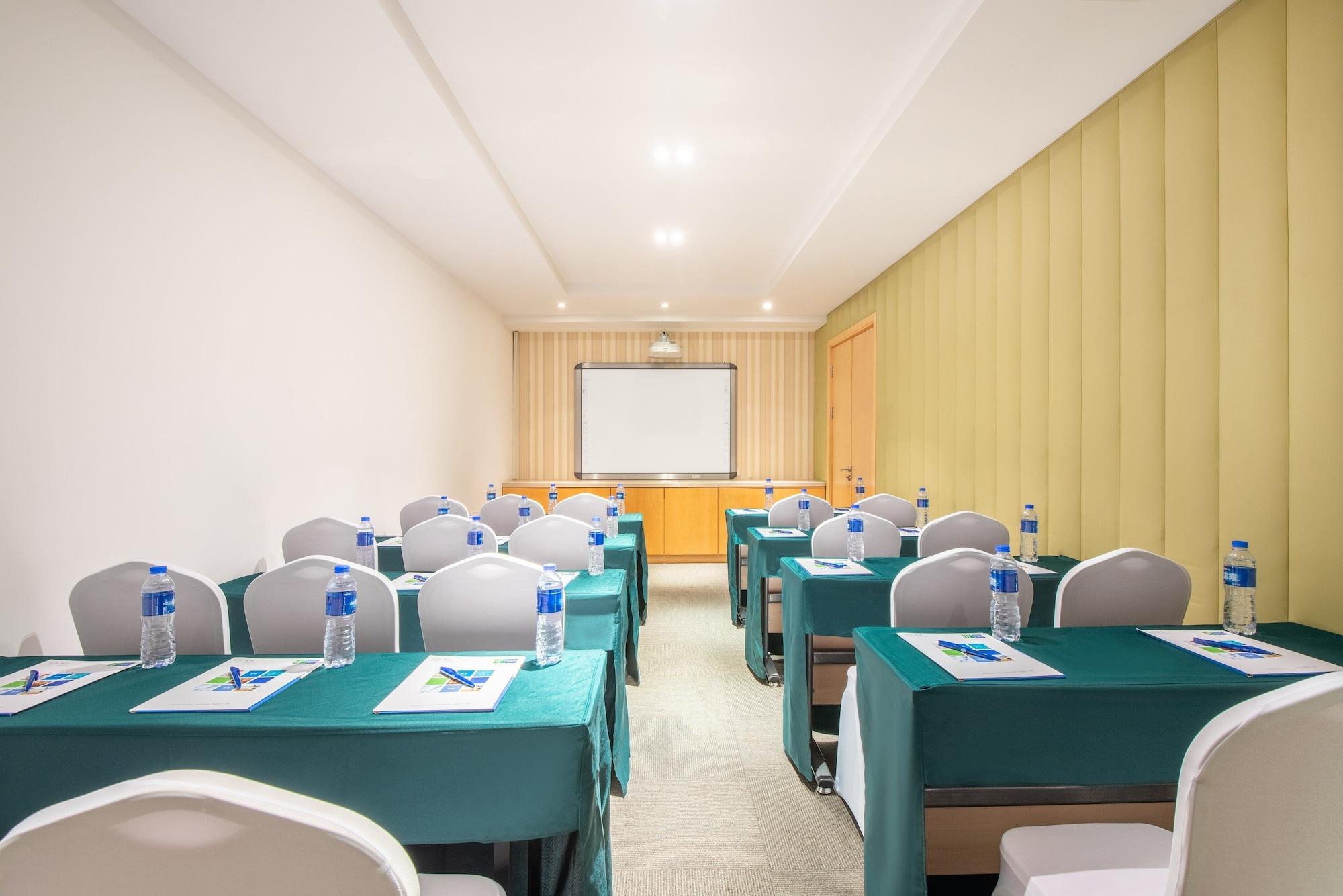 Sala de Reuniones Holiday Inn Express Changzhou Center by IHG